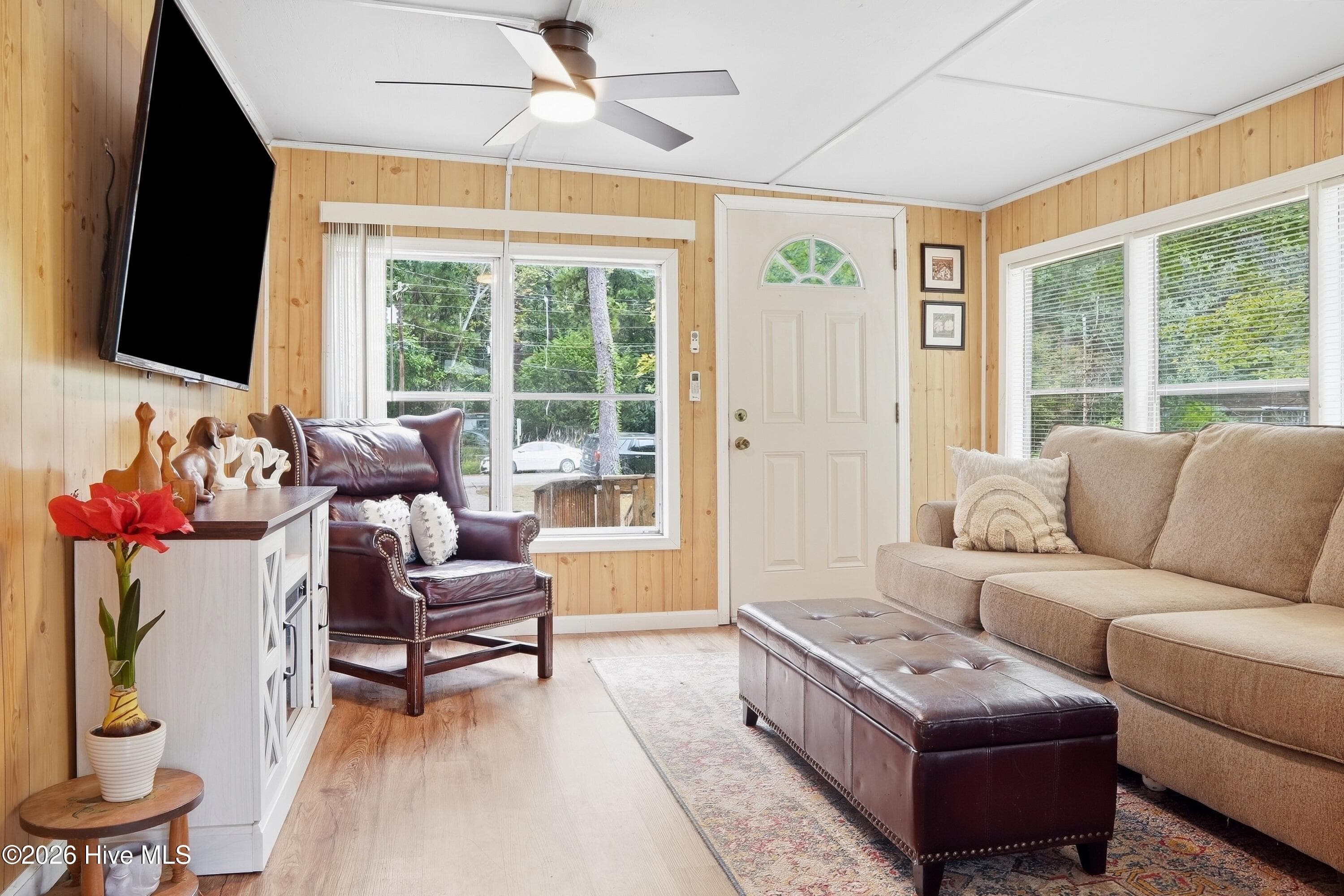 Manufactured Home at 120 Discovery Trail, Hertford, NC 27944, photo 3 of 24