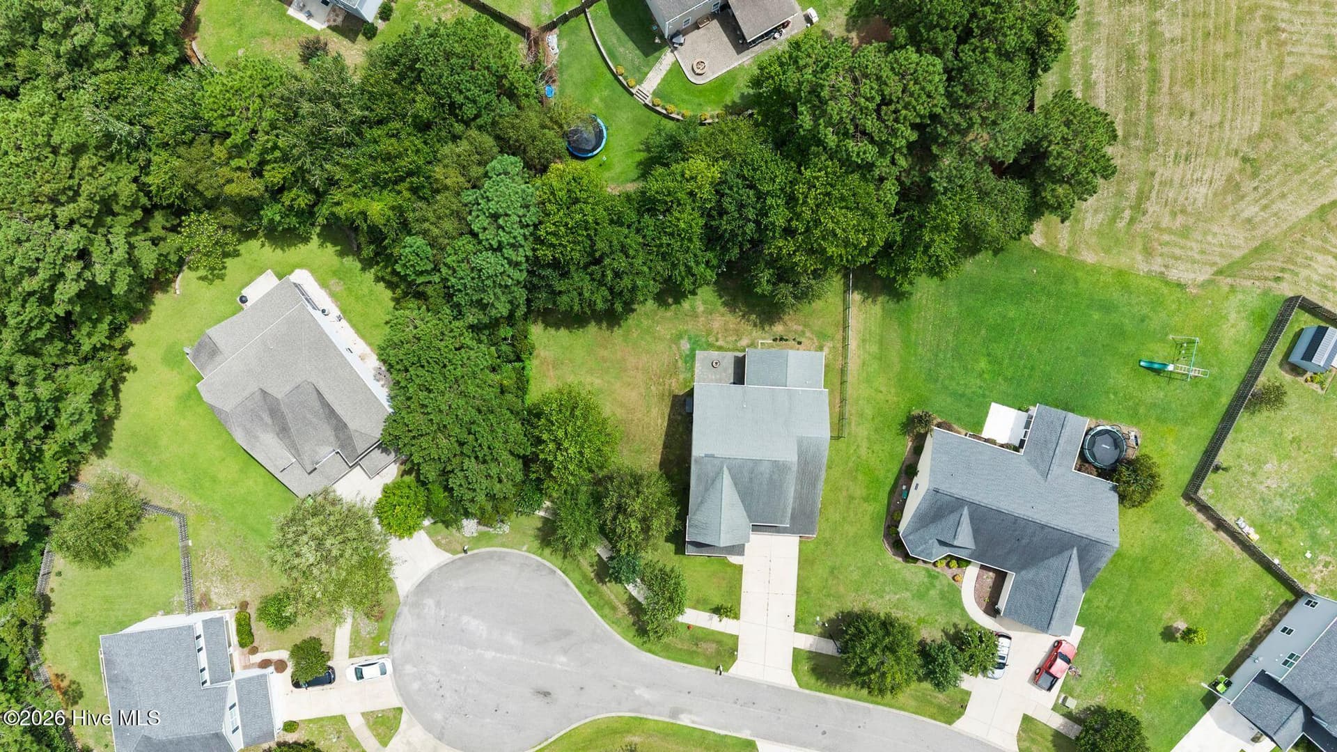 Single Family Residence at 115 Bunchberry Court, Hampstead, NC 28443, photo 9 of 54
