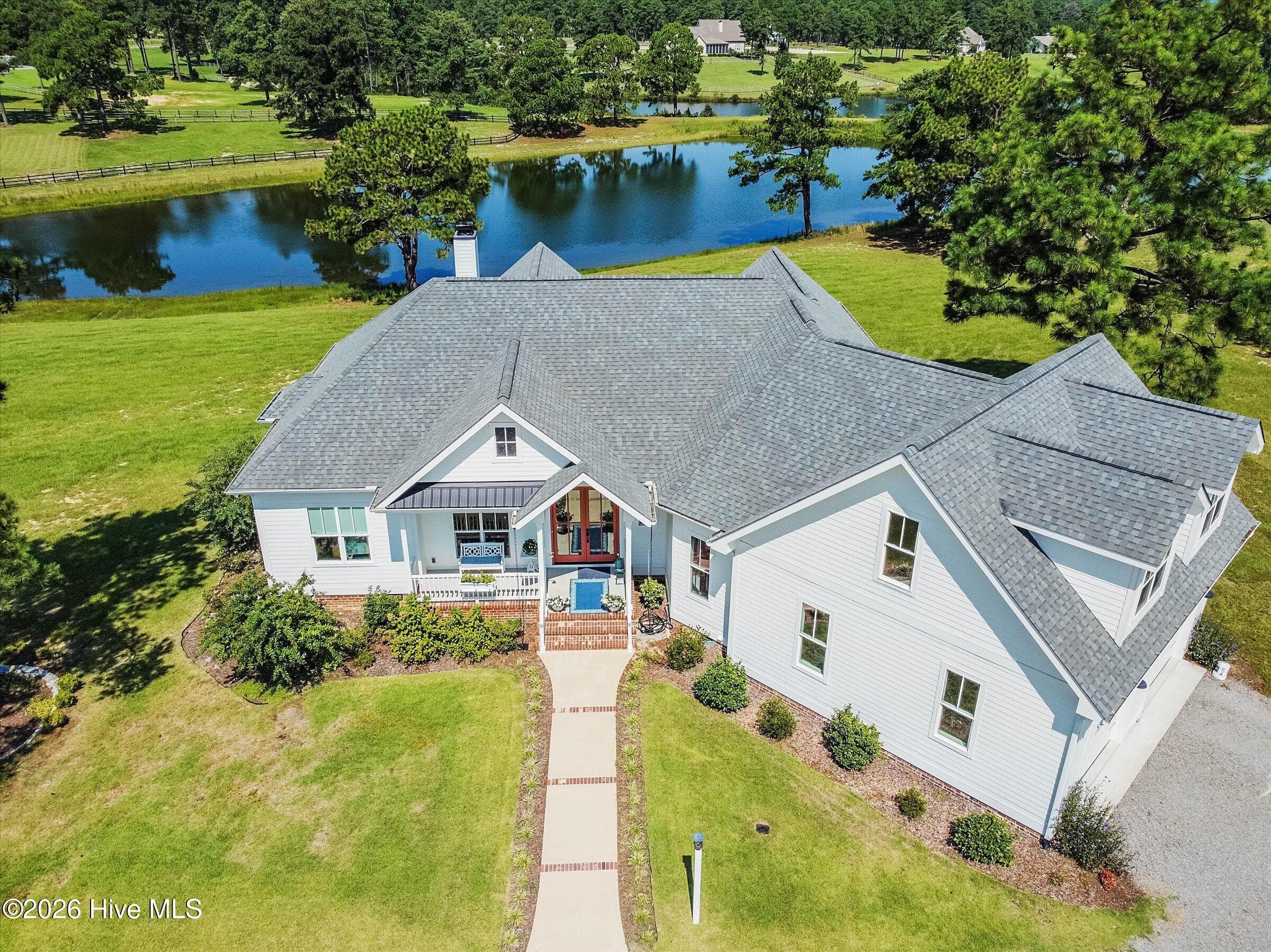 189 Pelham Trail NE, Vass, NC 28394