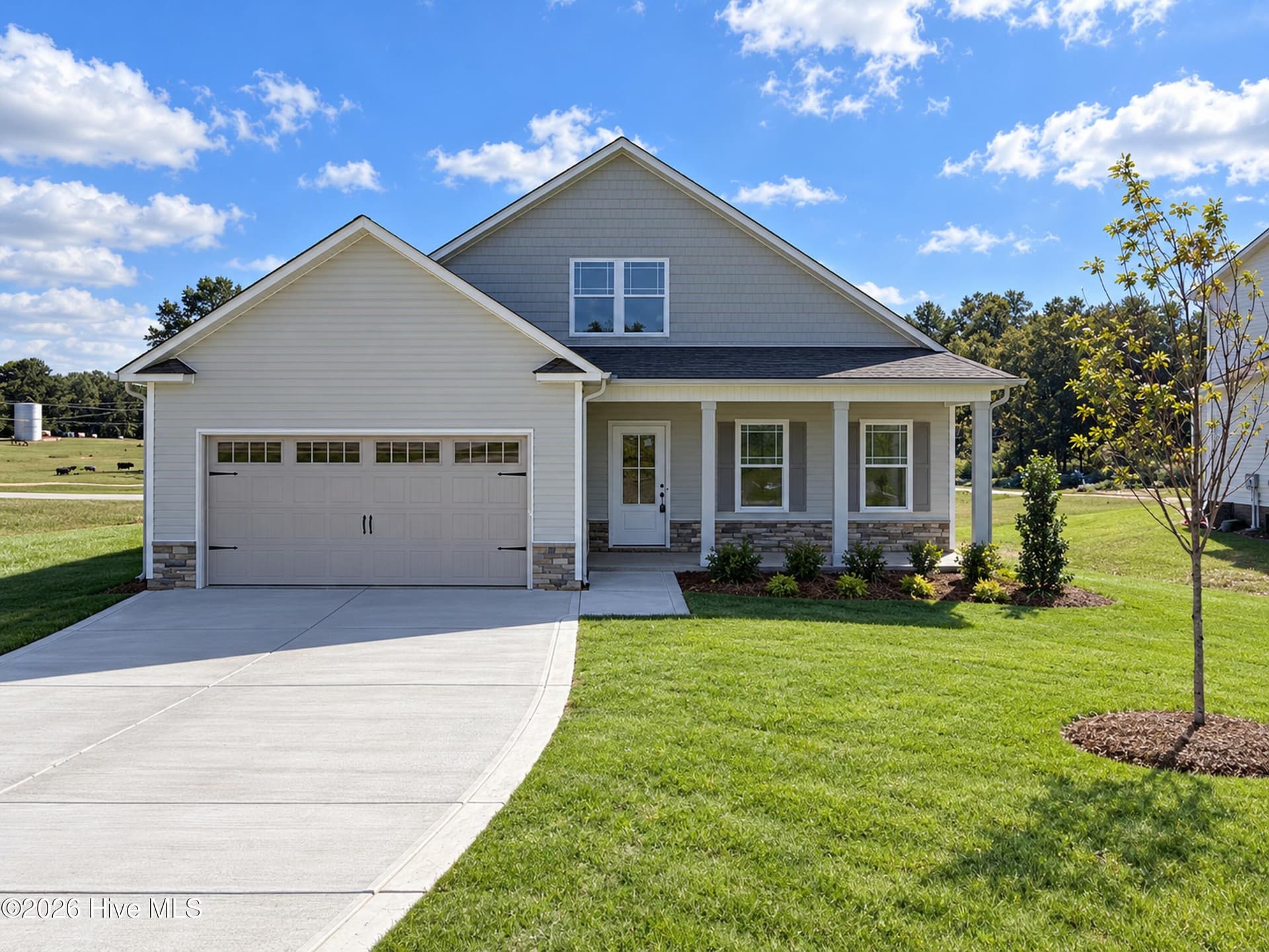 Single Family Residence at 14 Silver Court, Smithfield, NC 27577, photo 4 of 61