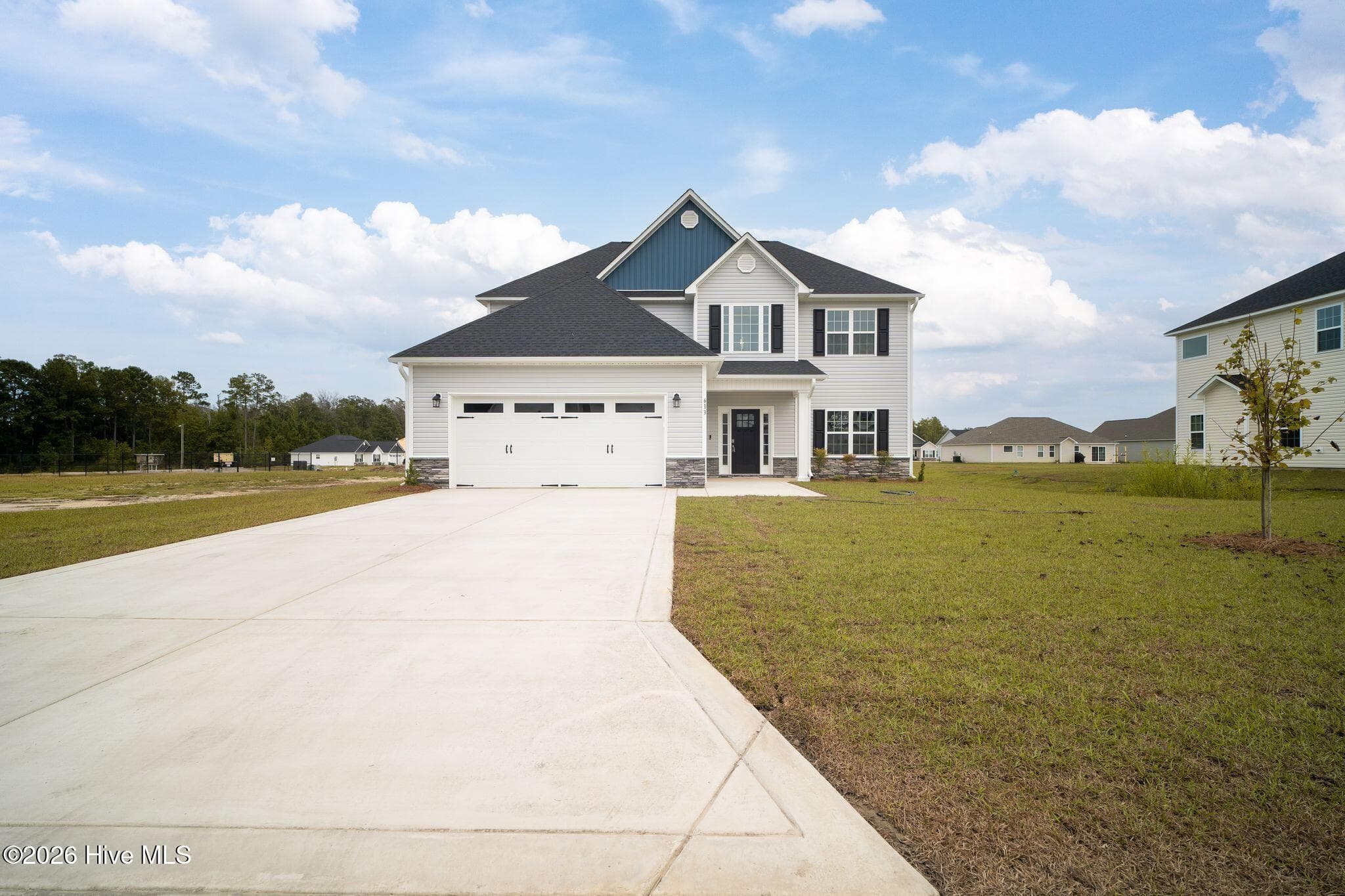 Single Family Residence at 613 Indigo Johnston Drive, Jacksonville, NC 28546, photo 3 of 73