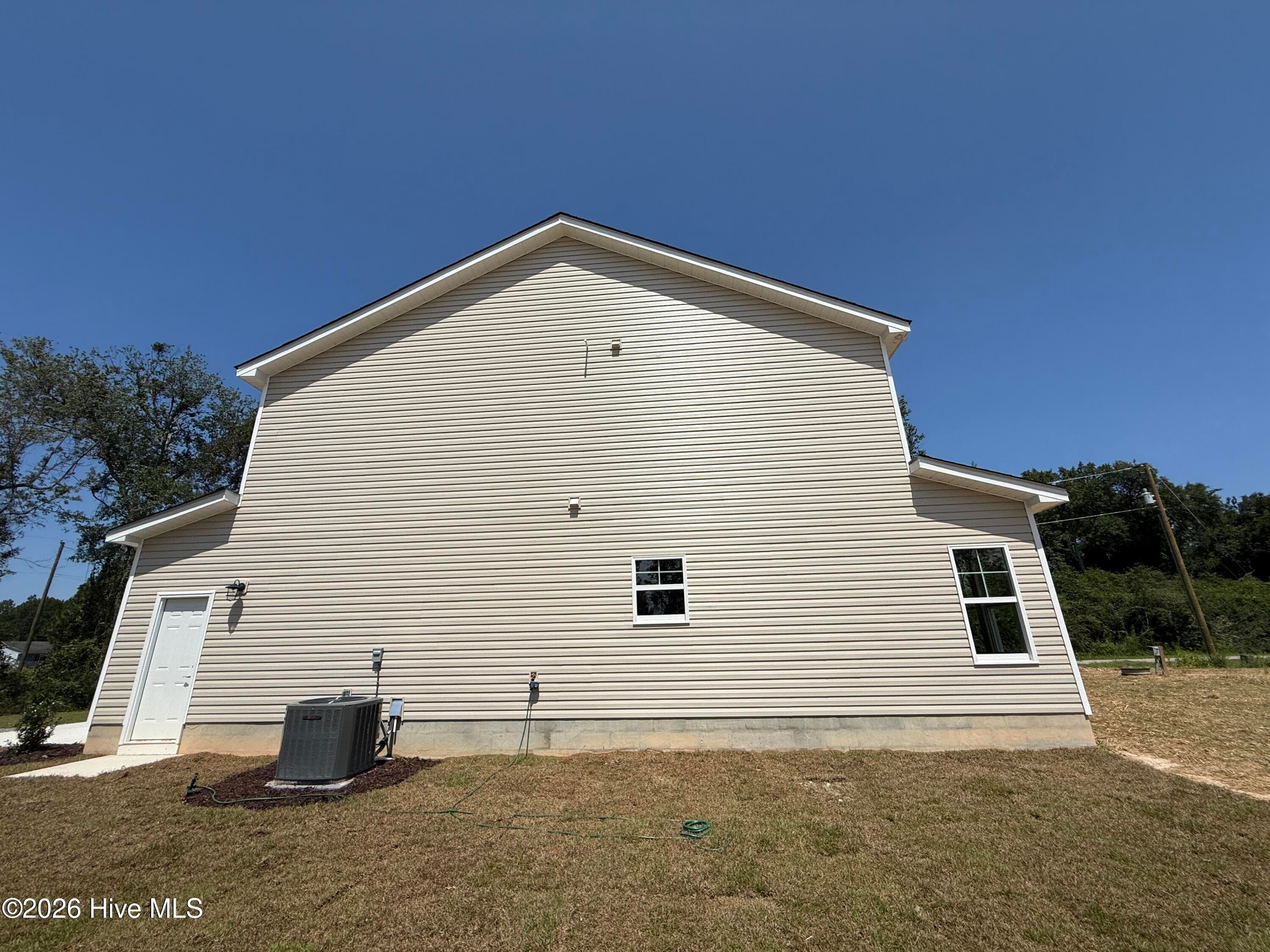 Single Family Residence at 277 Strother Road, Aberdeen, NC 28315, photo 27 of 28