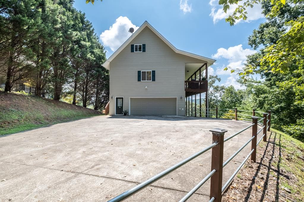 Single Family Residence at 78 Hawk Nest Place, Murphy, NC 28906, photo 58 of 83
