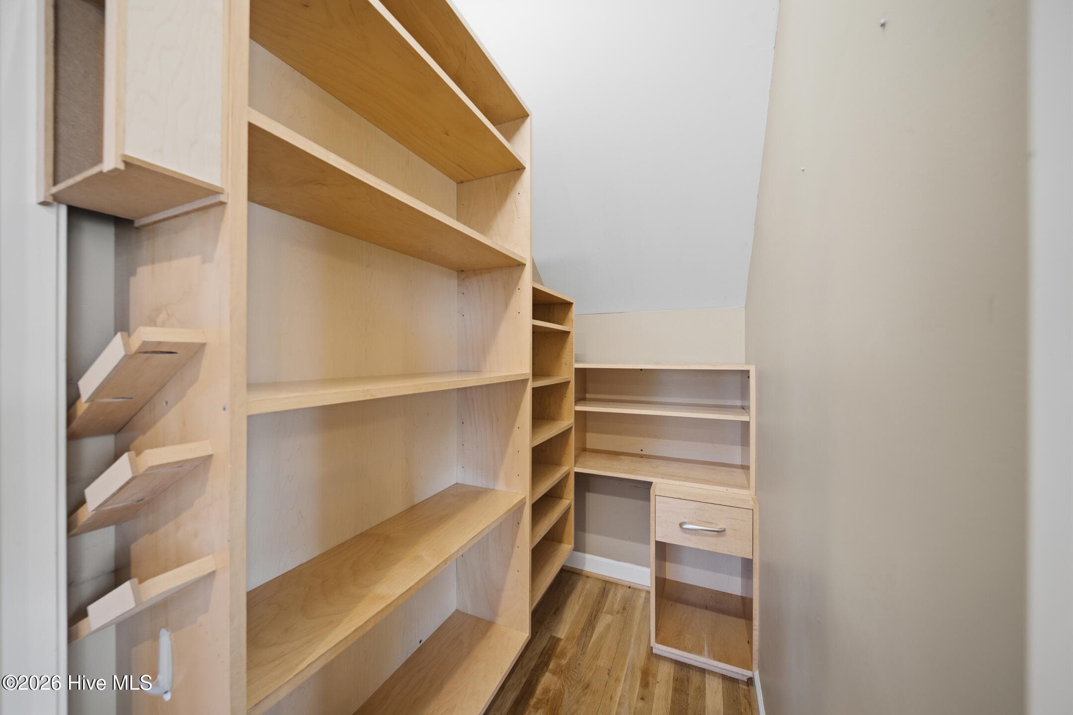Pantry - 117 Middle Point Road, Hampstead, NC 28443