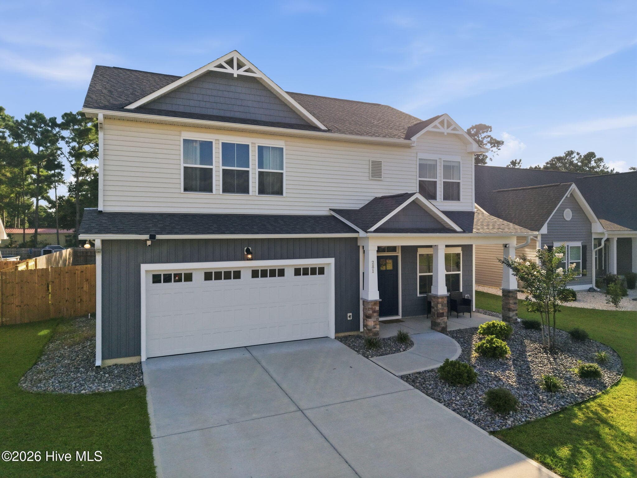 Single Family Residence at 281 E Maritt Street, Hampstead, NC 28443, photo 8 of 53
