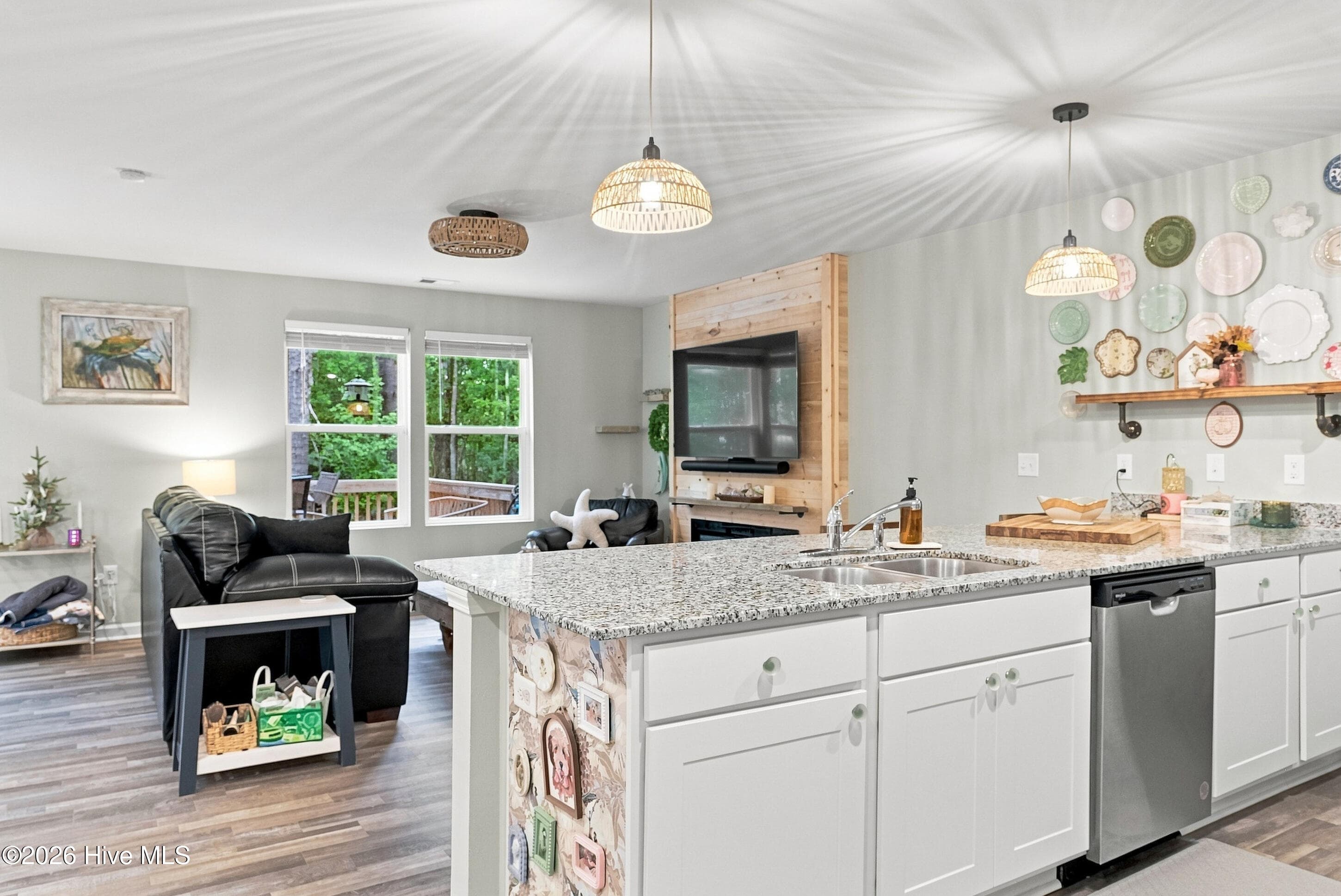 KITCHEN VIEW OF GREAT ROOM - 2519 Sendero Drive SE, Bolivia, NC 28422