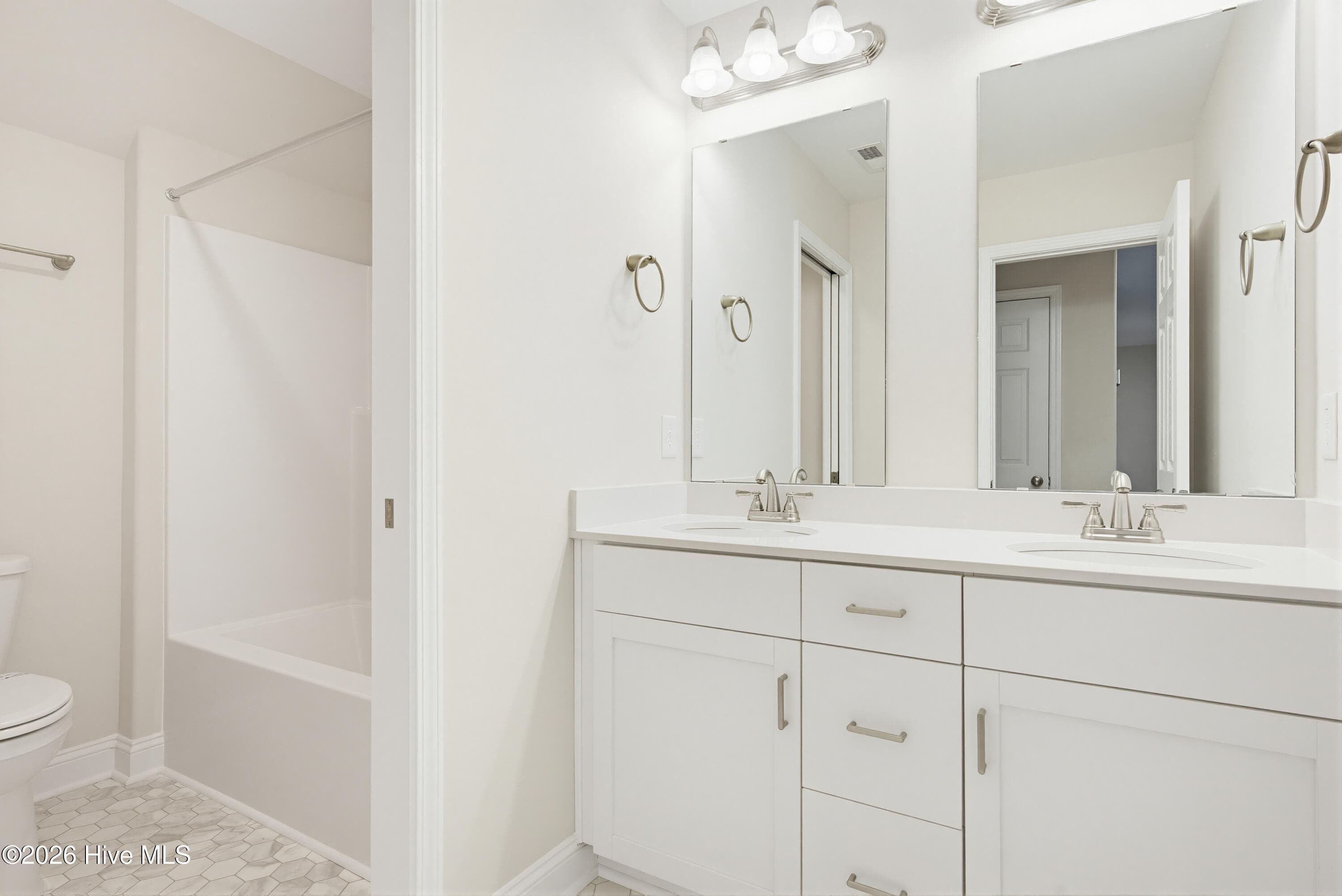 Townhouse at 219 Sandpiper Place, Holly Ridge, NC 28445, photo 14 of 22