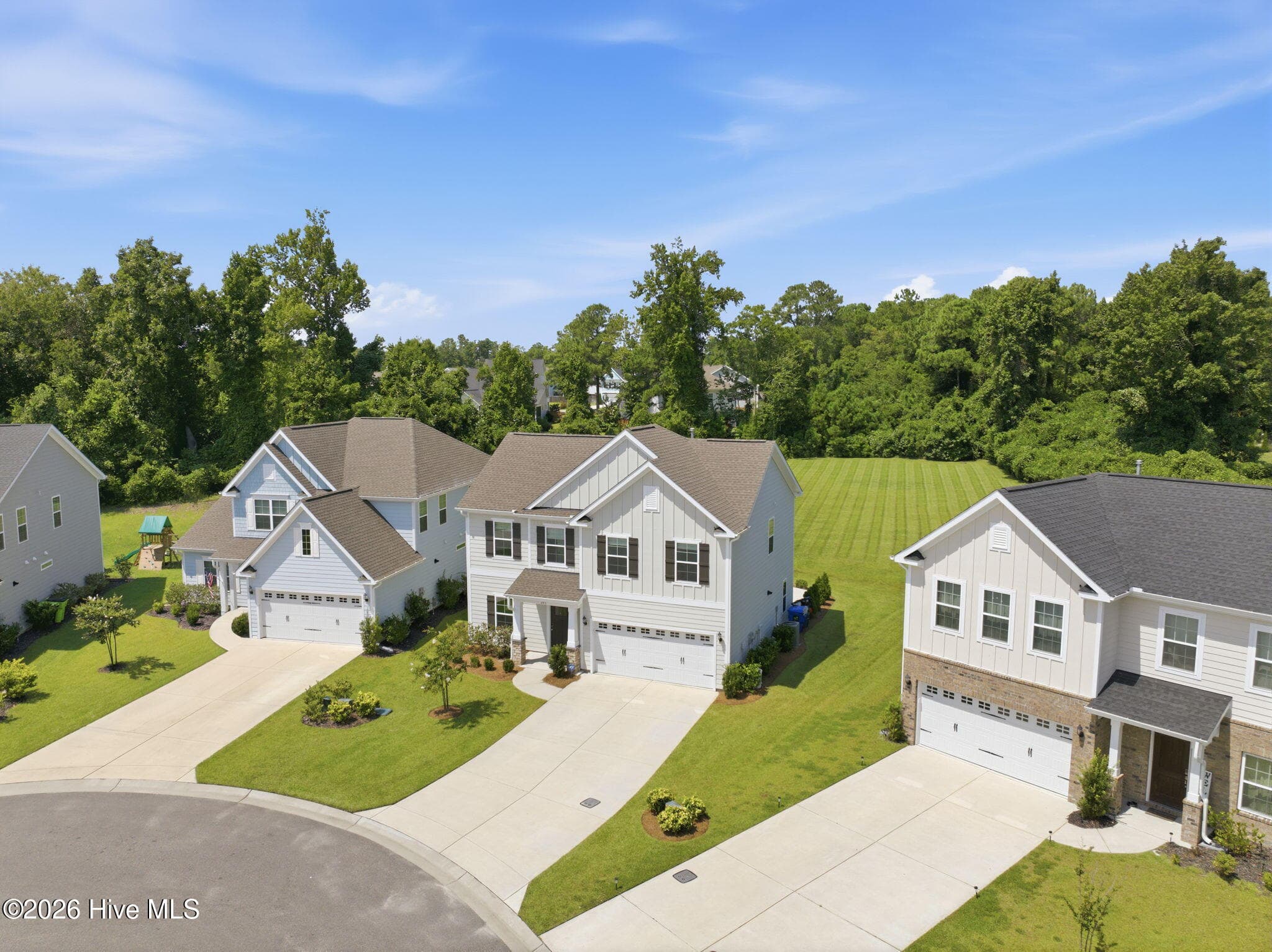 Single Family Residence at 495 Sugar Cove Run, Wilmington, NC 28411, photo 3 of 51