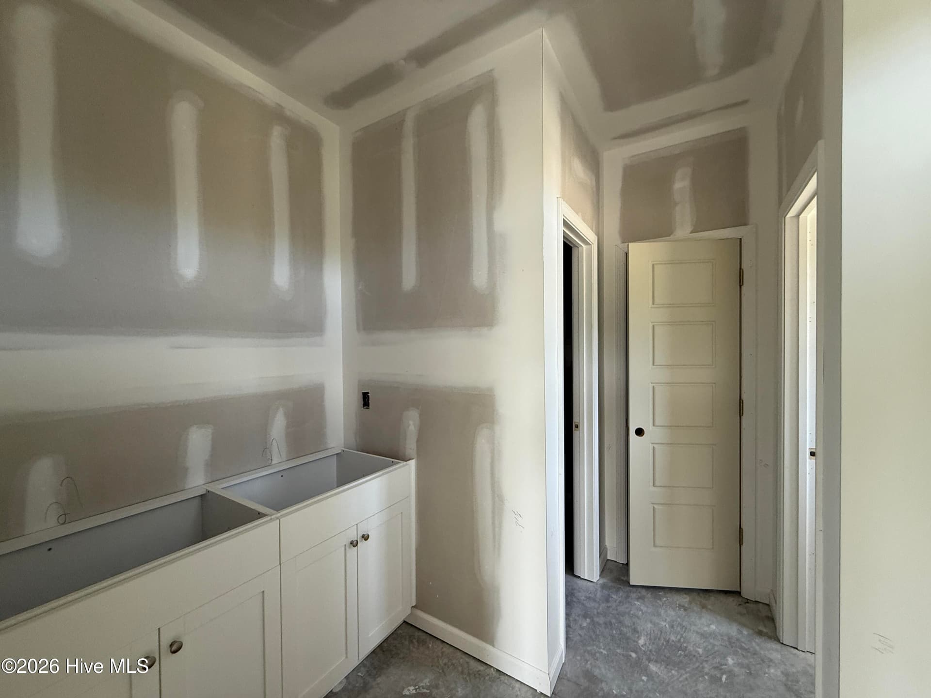 Single Family Residence at 46 Fiddleneck Court, Selma, NC 27576, photo 9 of 92
