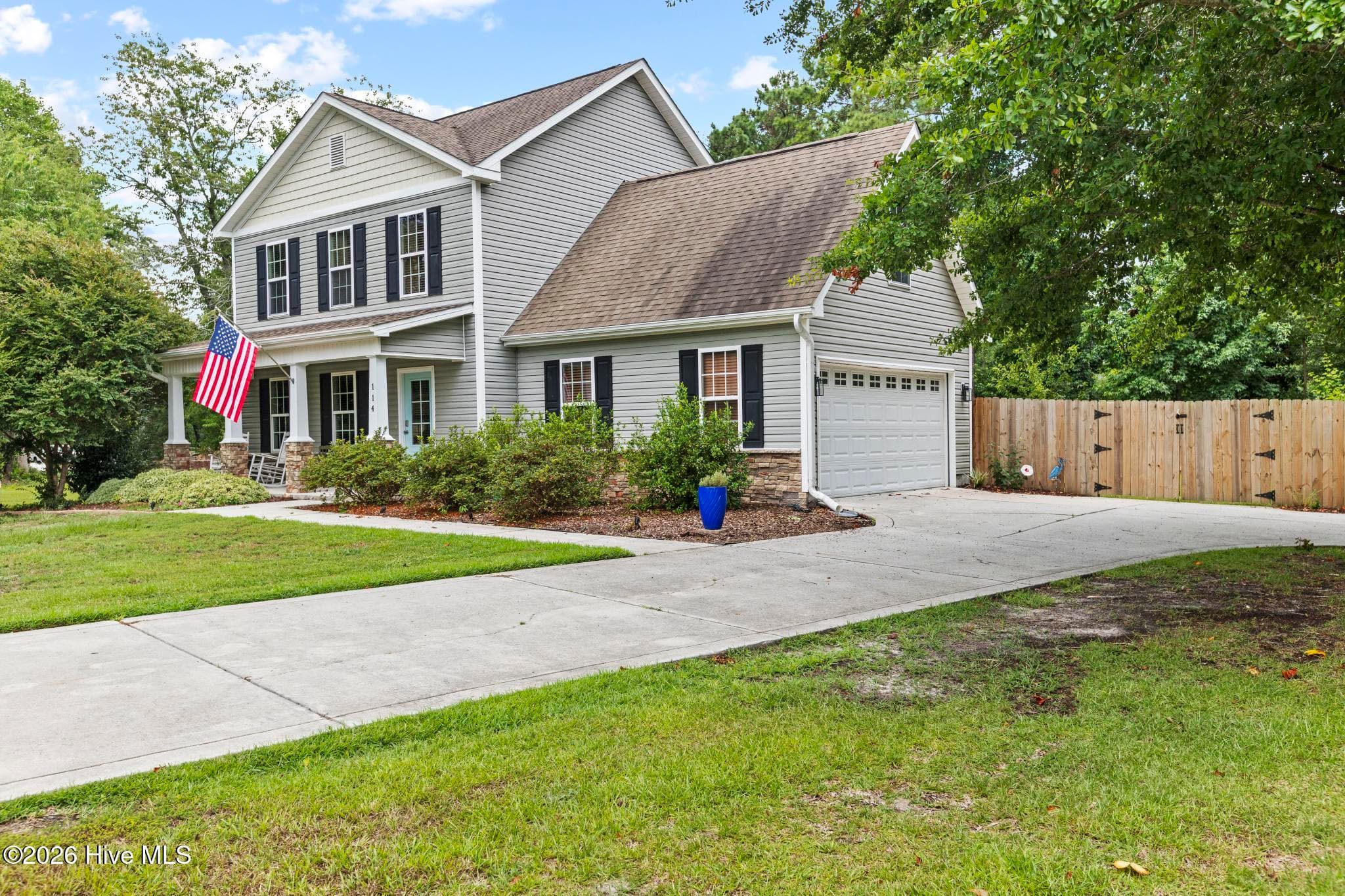 Single Family Residence at 114 Norine Drive, Holly Ridge, NC 28445, photo 2 of 46