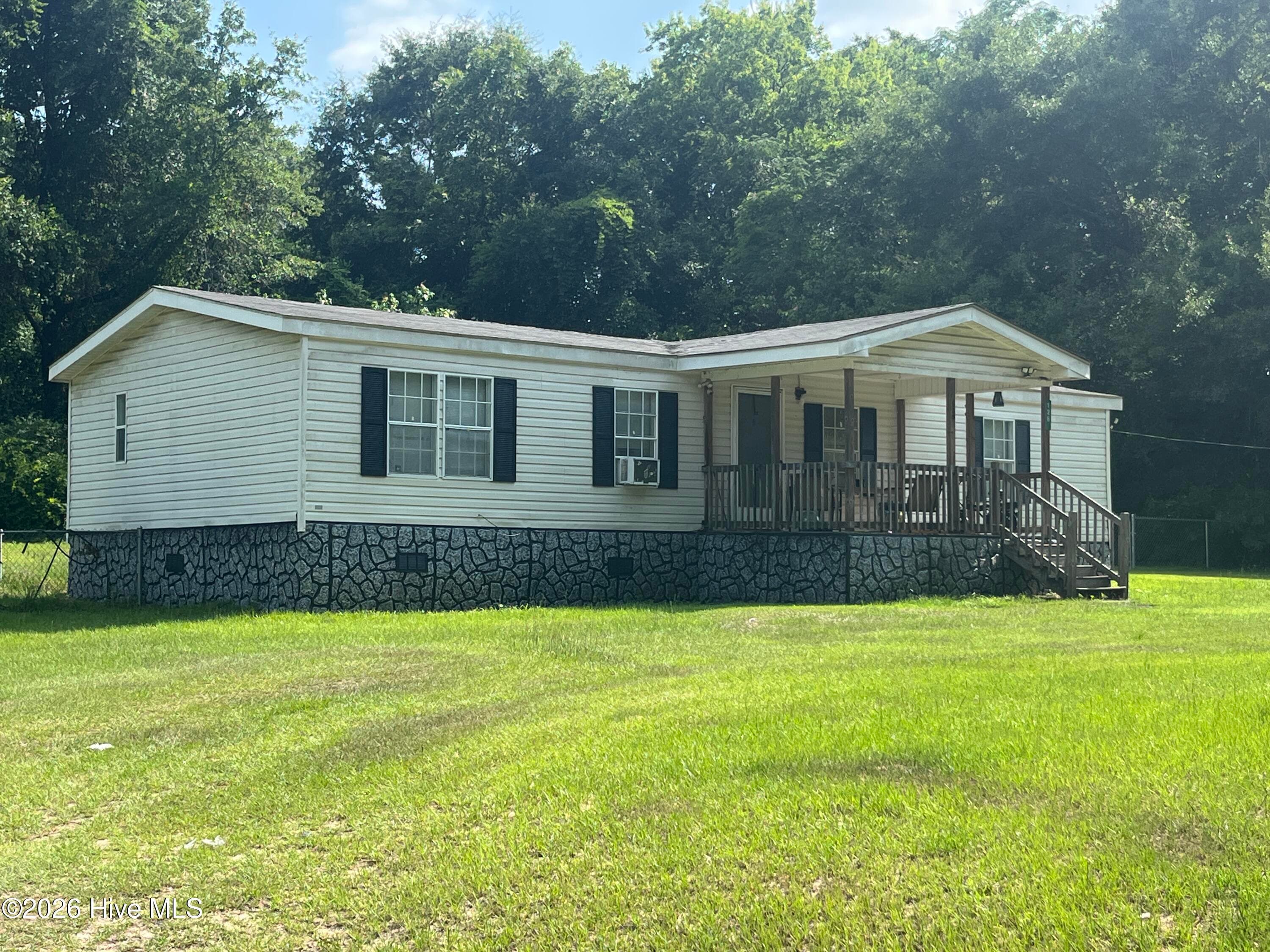 126 Spring Road, Blenheim, SC 29516