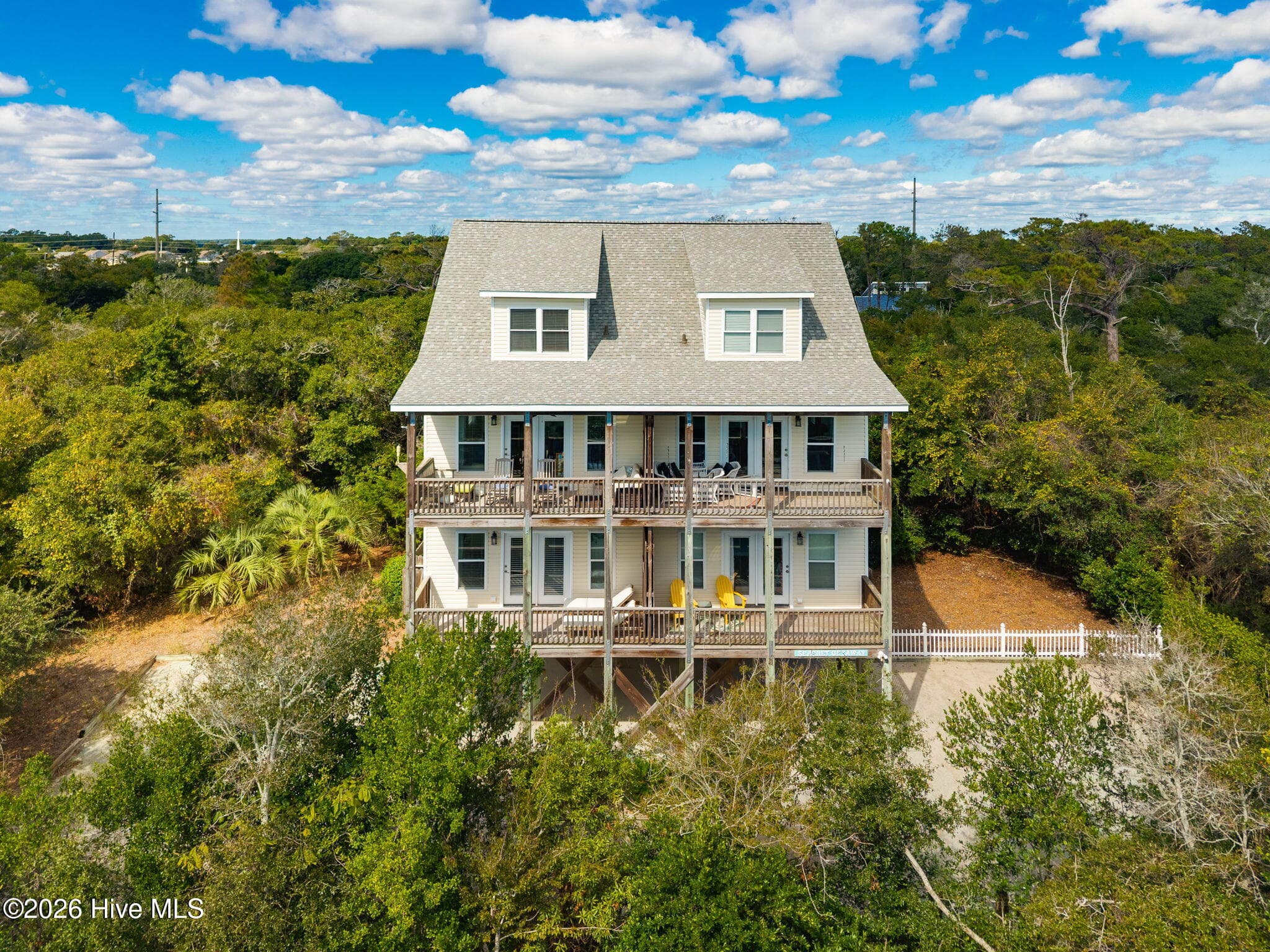 Townhouse at 118 Shell Drive West, Emerald Isle, NC 28594, photo 55 of 67