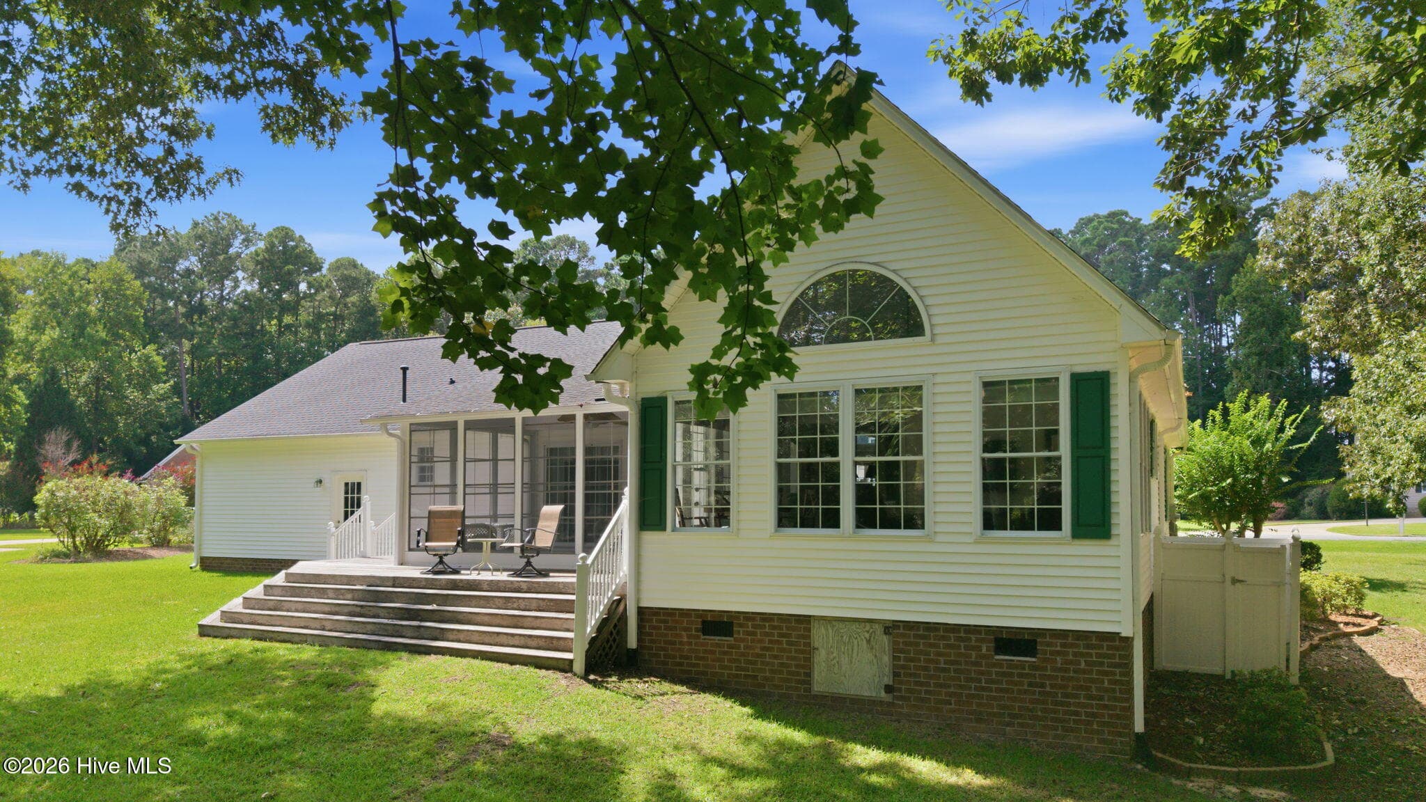 Single Family Residence at 101 Pamlico Place, Chocowinity, NC 27817, photo 5 of 57