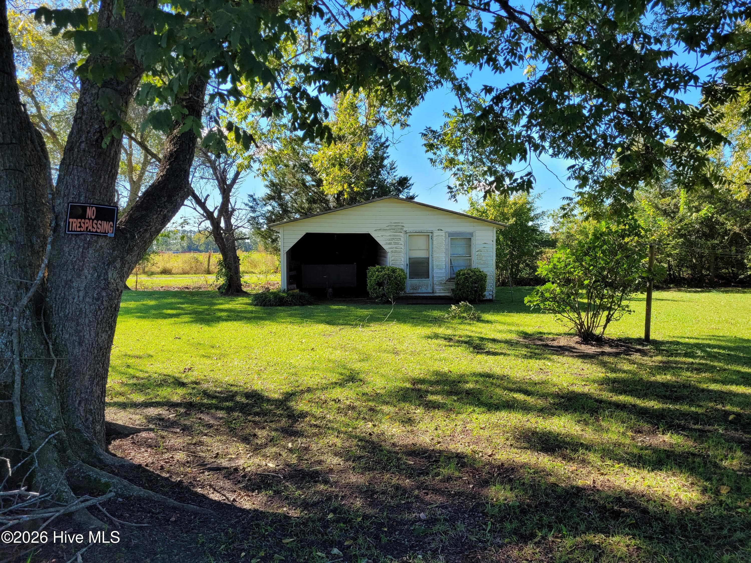 Carport and Storage - 1554 Nc 102 E, Ayden, NC 28513