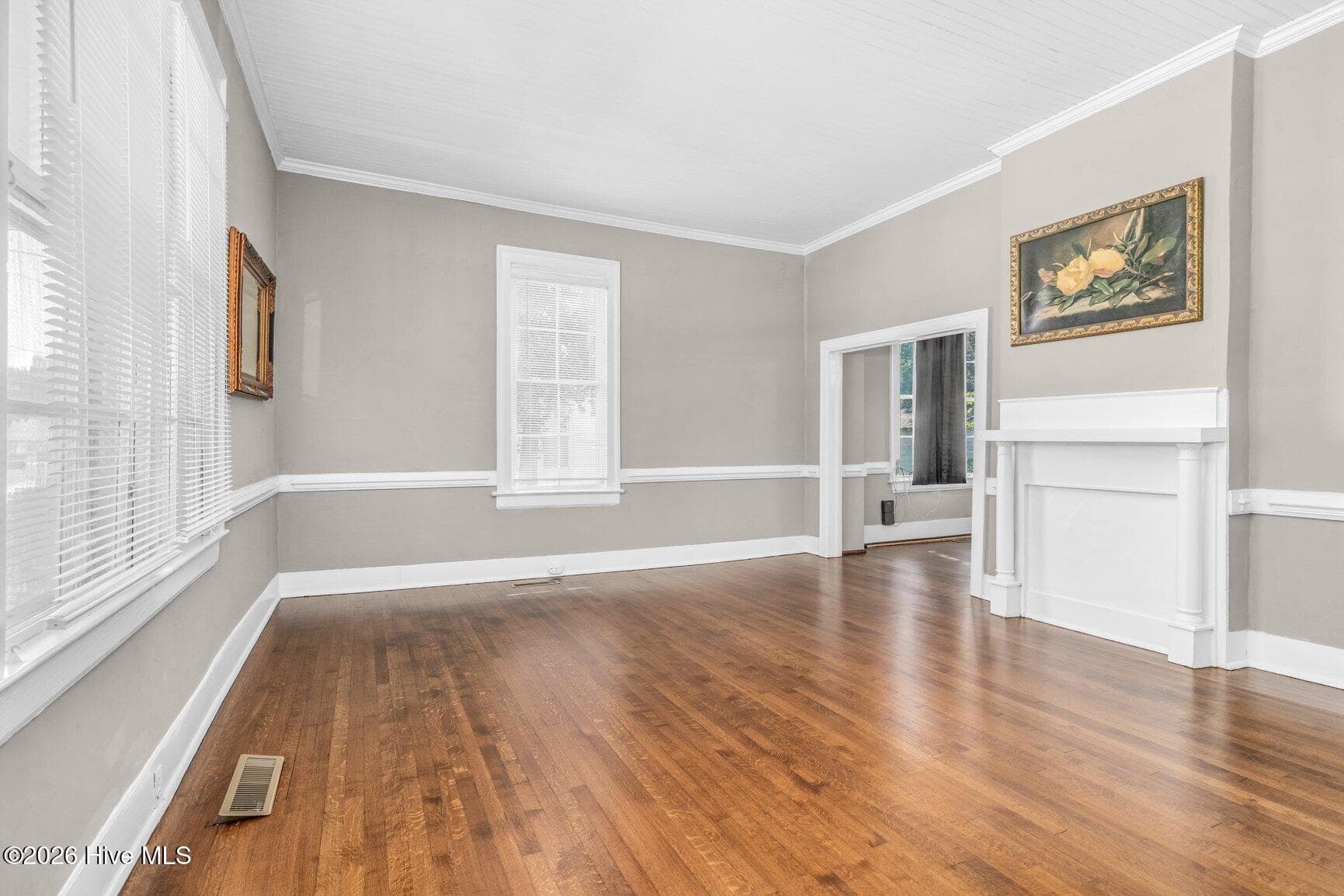 Living Room - 405 E Center Street, Nashville, NC 27856
