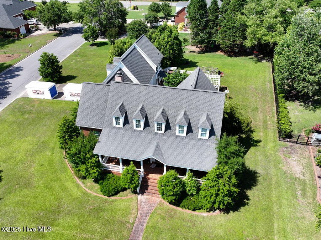 Single Family Residence at 109 Foxcroft Lane, Winterville, NC 28590, photo 7 of 65