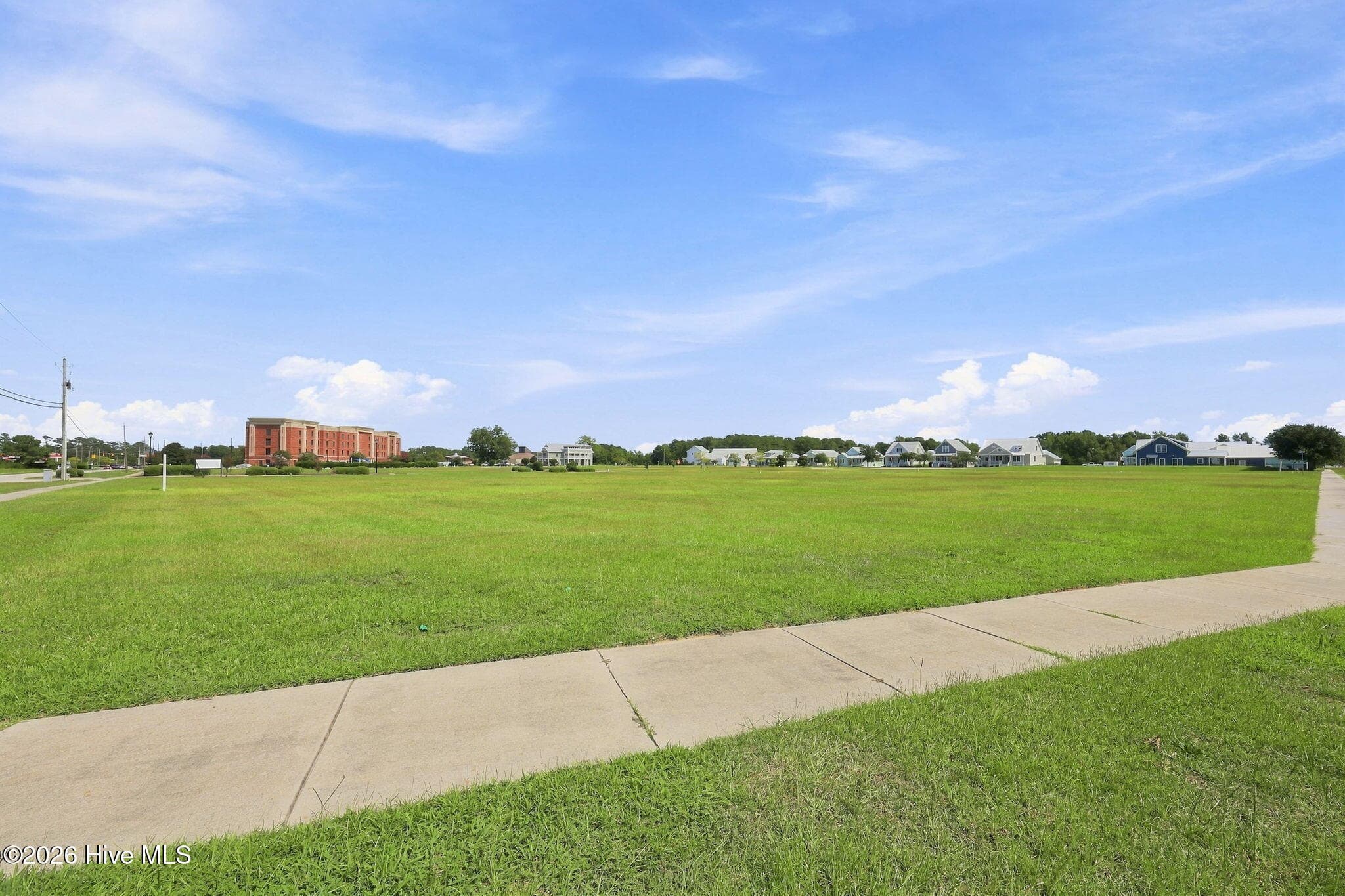 Unimproved Land at 7 Old Hammock Road Lot 7, Swansboro, NC 28584, photo 6 of 7