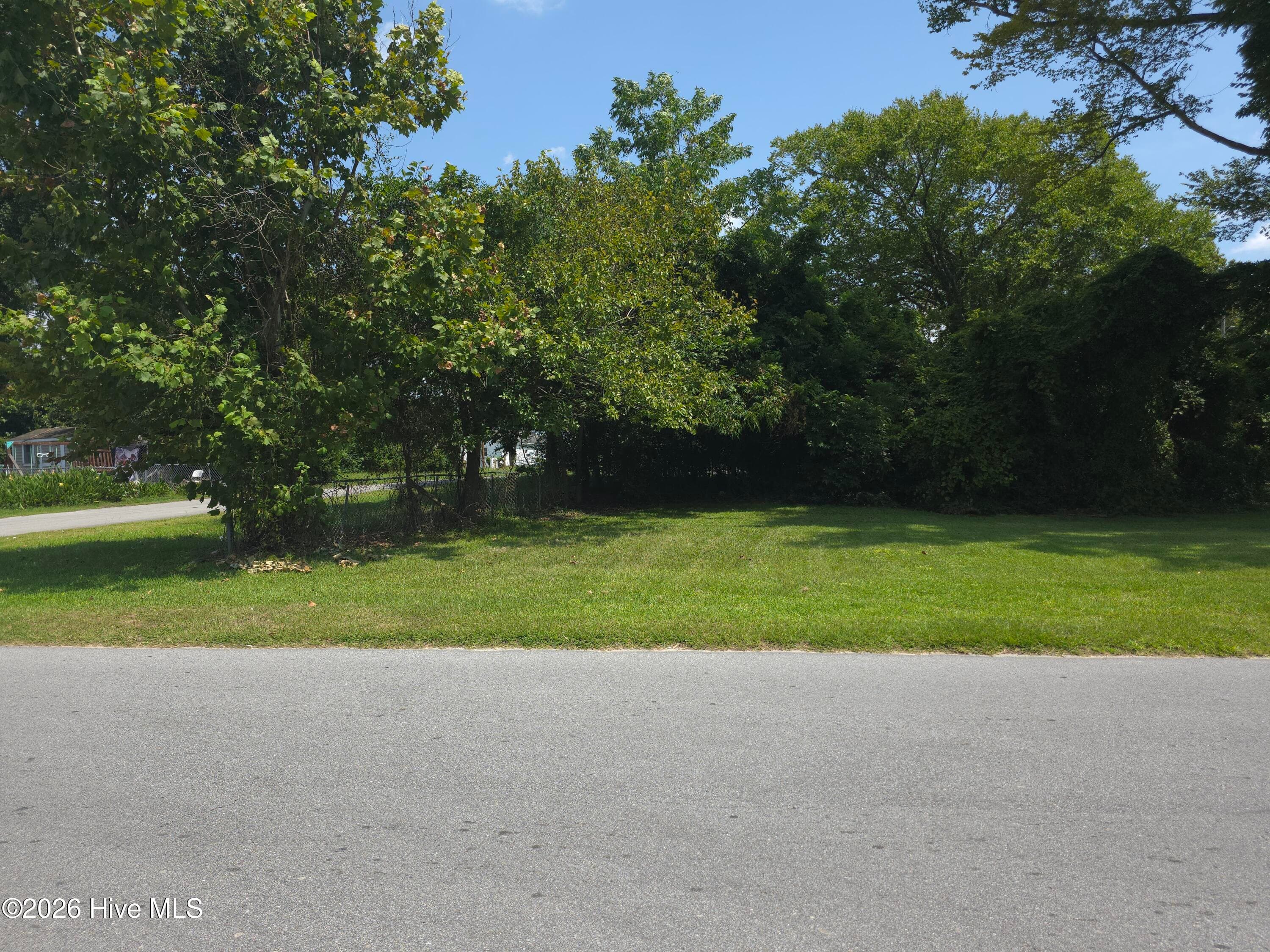824 Chapman Street, New Bern, NC 28560
