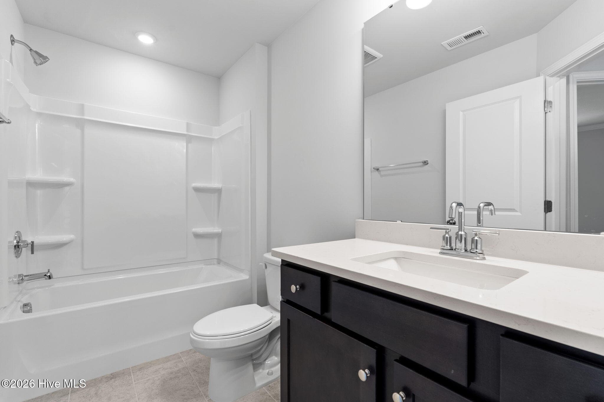 Townhouse at 237 Pelican Flight Loop, Wilmington, NC 28412, photo 39 of 51