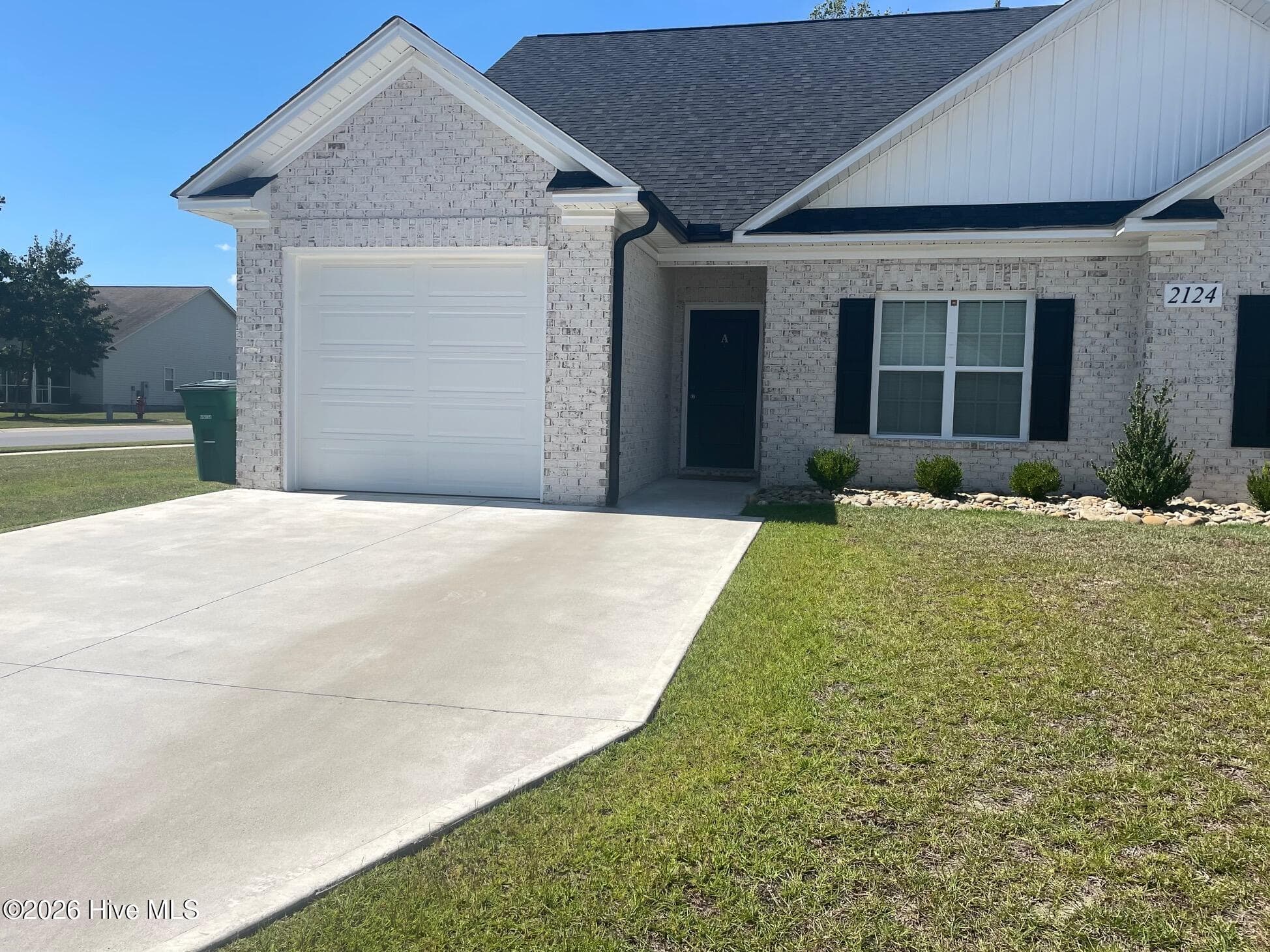 Townhouse at 2124 Dartford Drive A, Greenville, NC 27834, photo 2 of 24