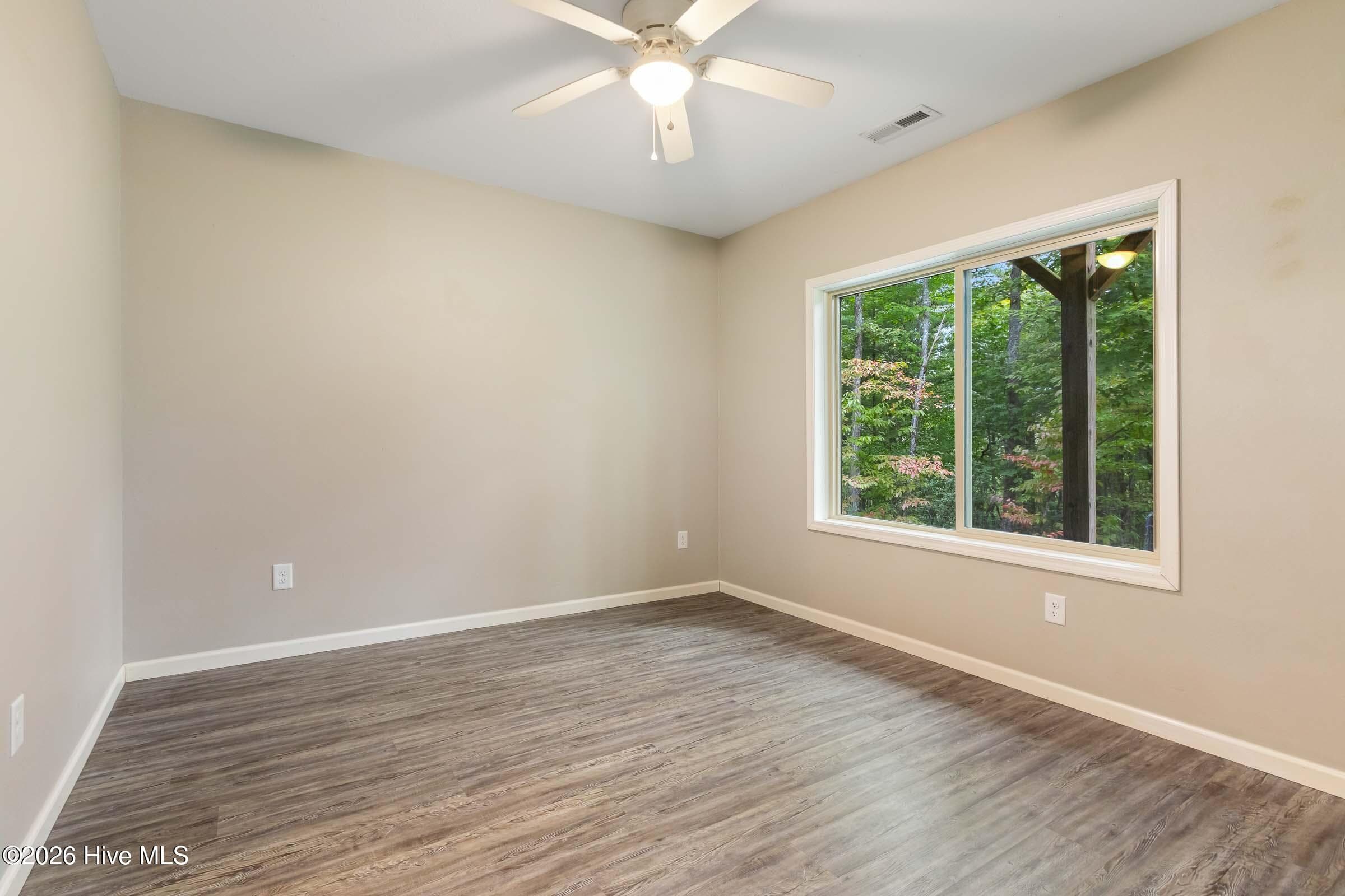 Single Family Residence at 315 Peachtree Mountain Estates Road, Murphy, NC 28906, photo 36 of 51