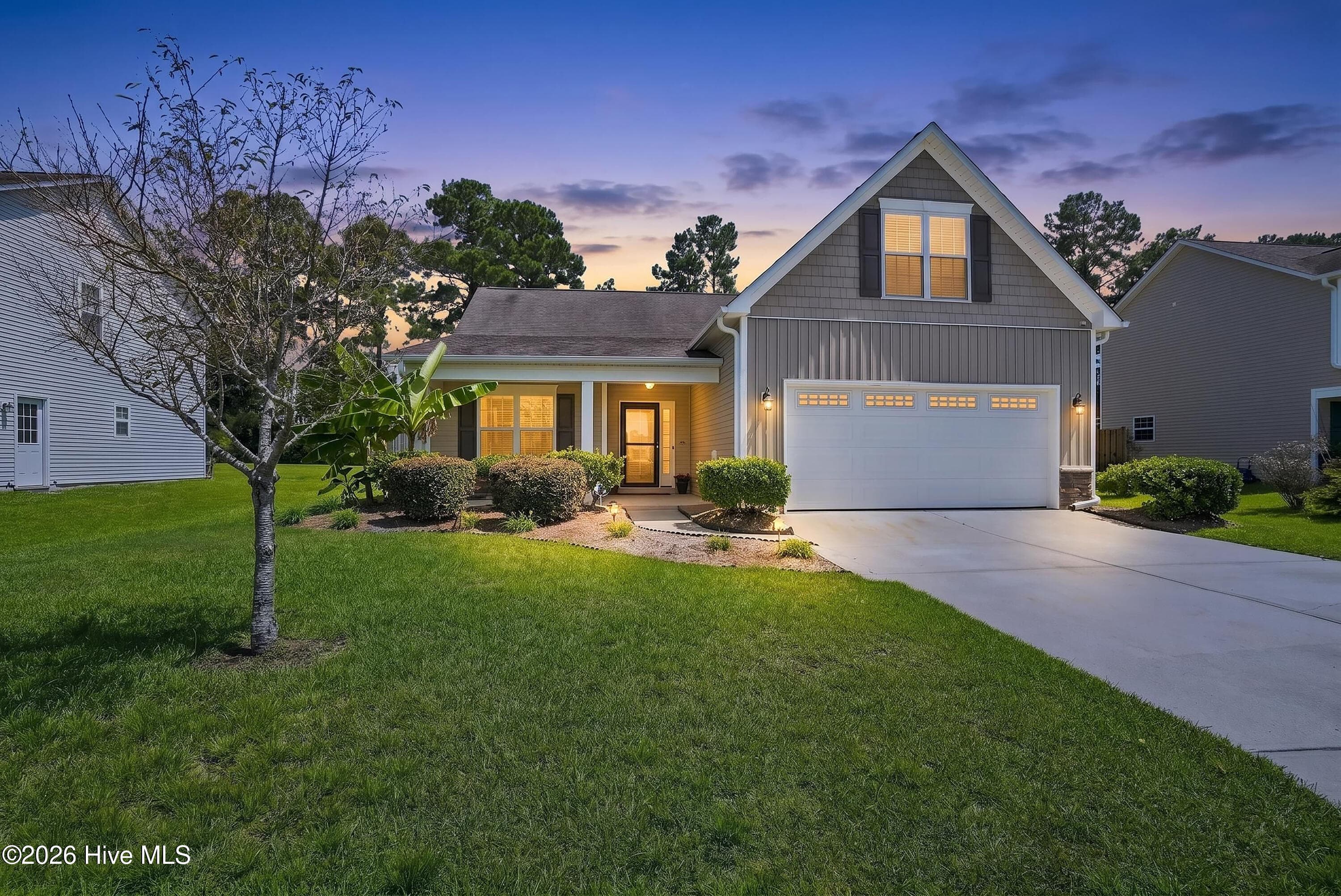 Single Family Residence at 215 Preswick Drive, Rocky Point, NC 28457, photo 2 of 42
