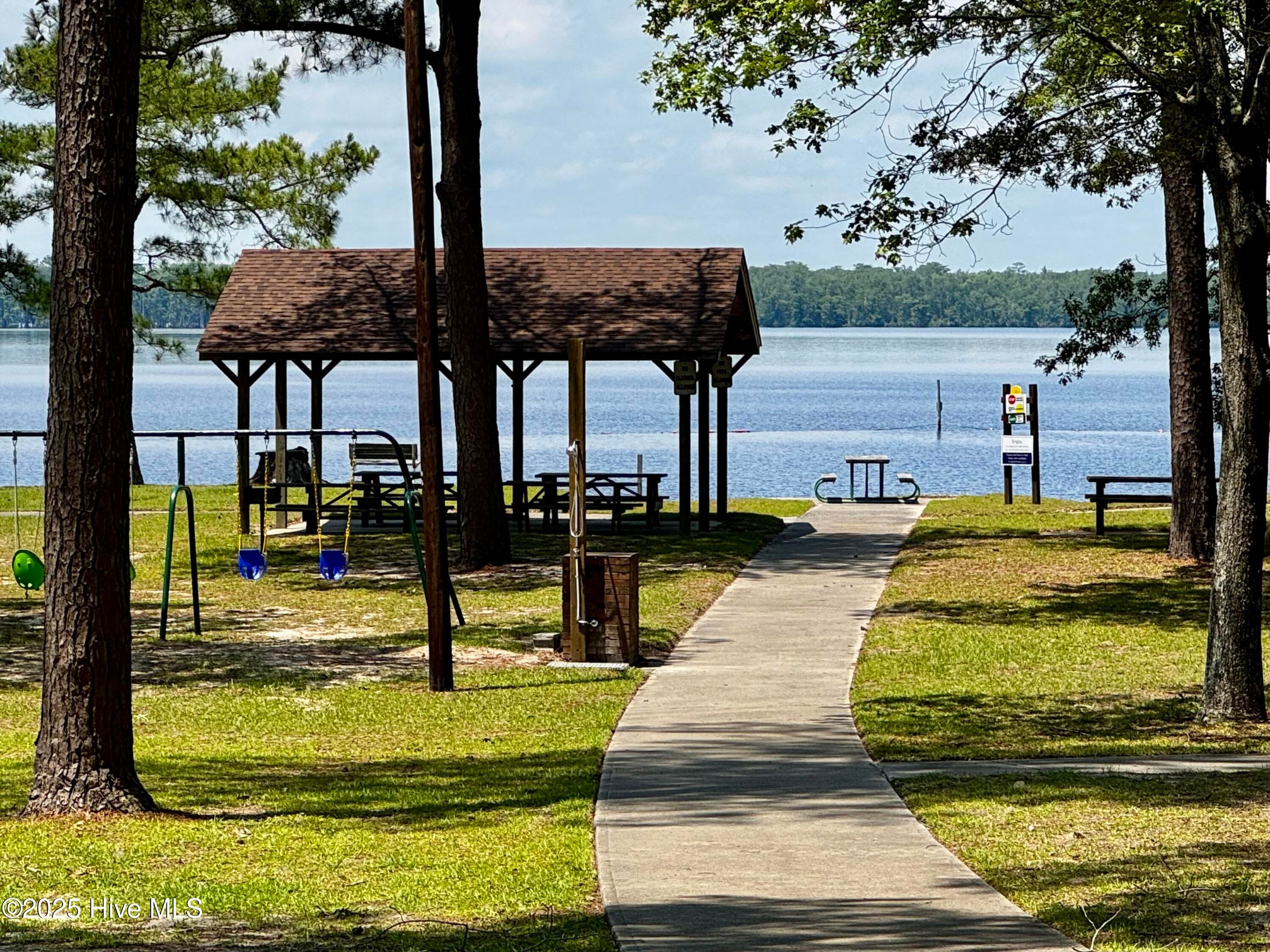 large waterfront park - 109-113 122,123,124 Iowa Trail, Edenton, NC 27932