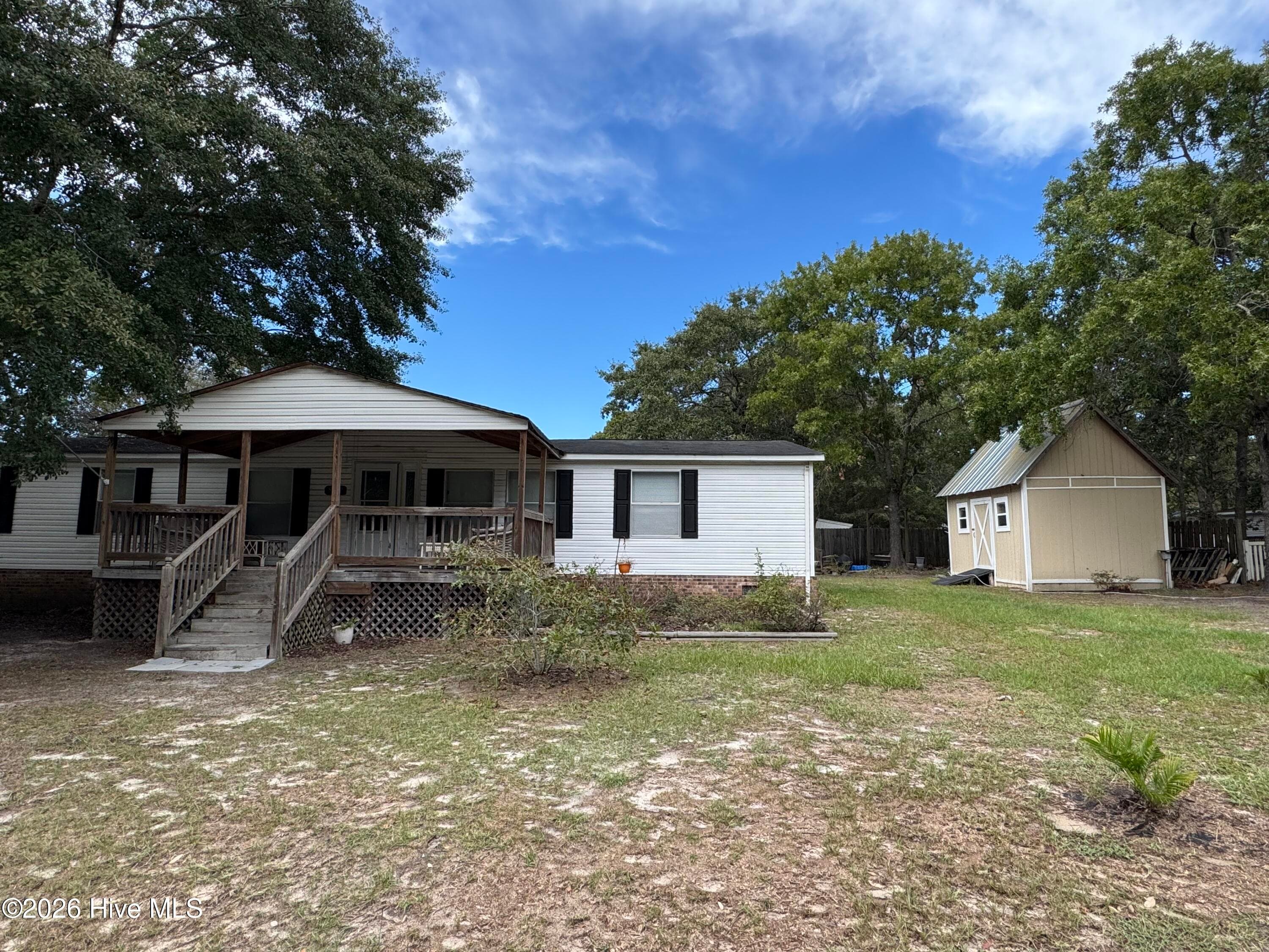 Manufactured Home at 5092 Lakewood Drive SW, Shallotte, NC 28470, photo 17 of 35