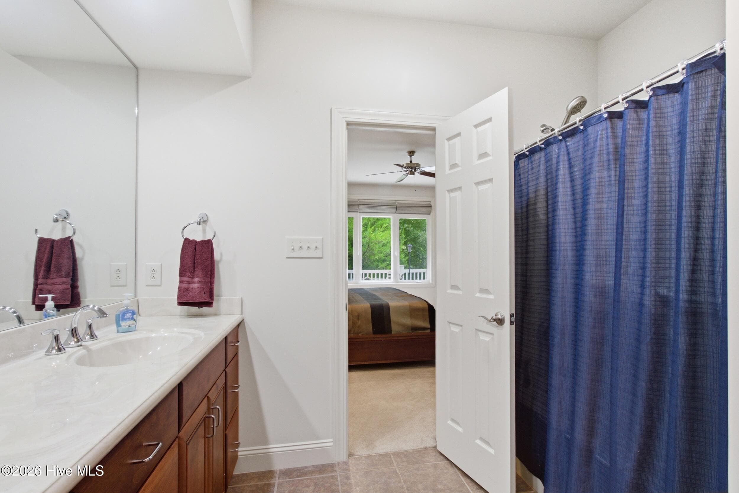 Owners Bathroom - 2207 Hidden Harbor Drive, New Bern, NC 28562