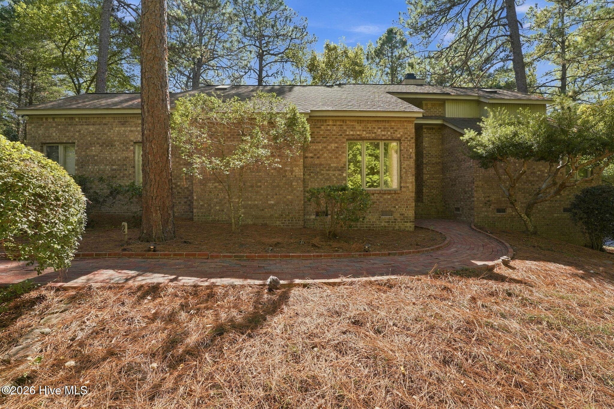 Single Family Residence at 2 Torrey Pines Place, Pinehurst, NC 28374, photo 4 of 64