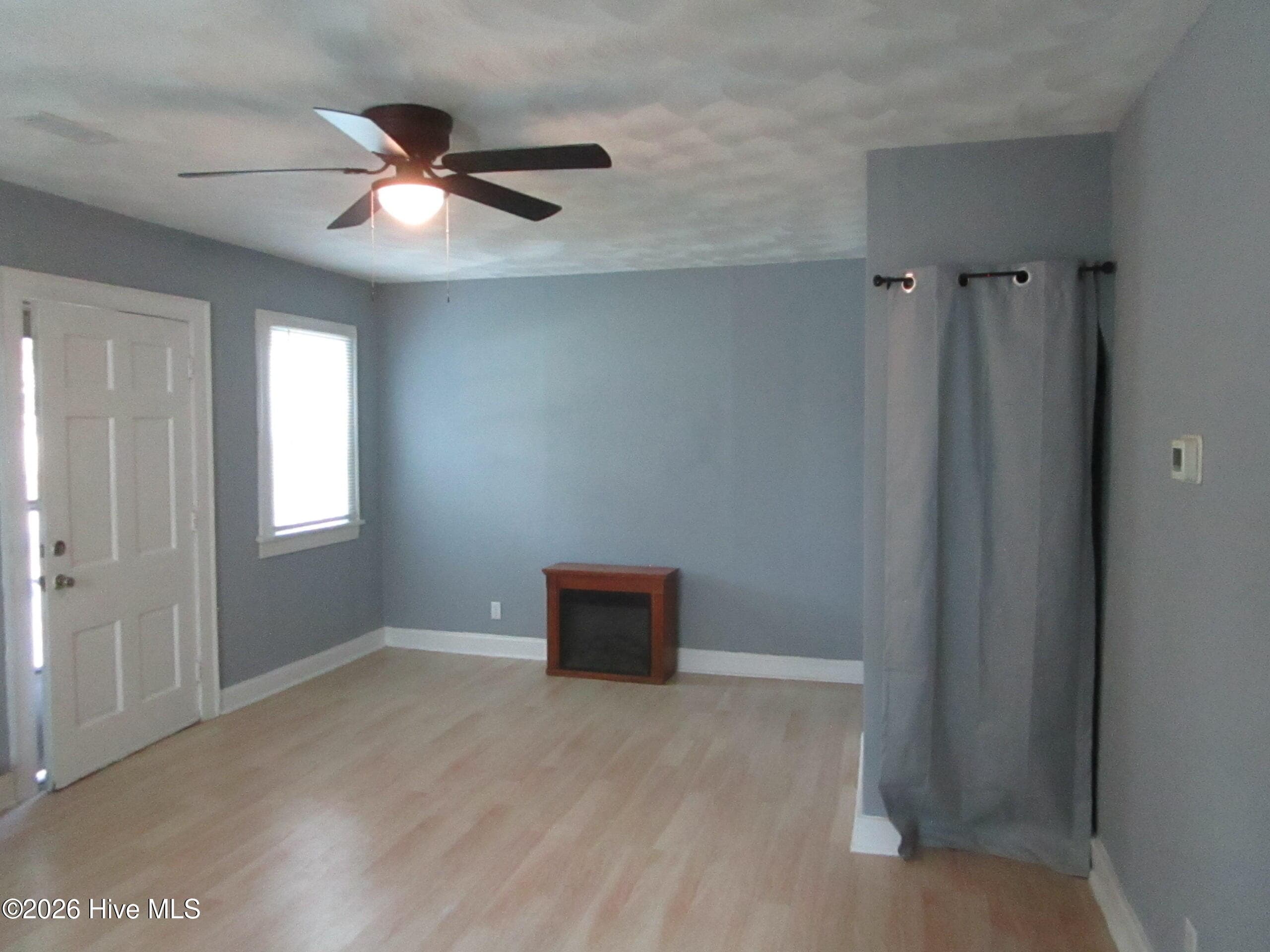 Single Family Residence at 202 Harrell Street, Elizabeth City, NC 27909, photo 6 of 21