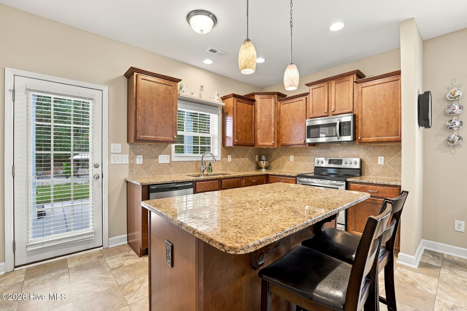 Kitchen - 1140 Whitney Drive, Aberdeen, NC 28315
