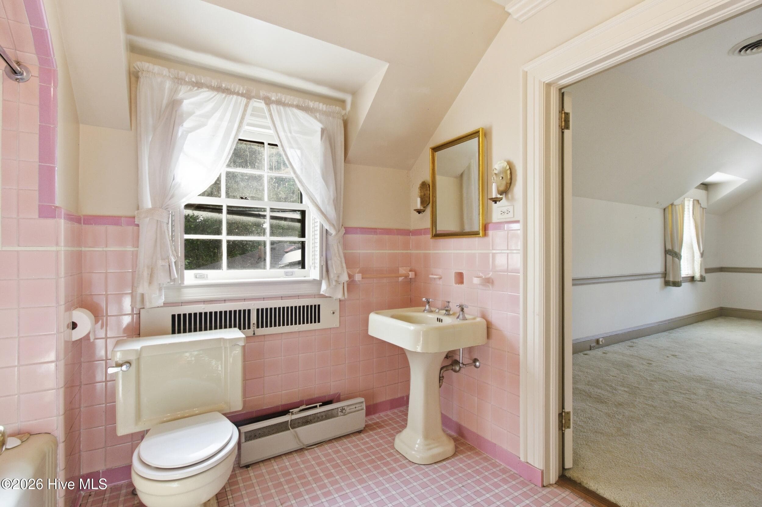 Owners Bathroom - 3400 S Jefferson Street, Fountain, NC 27829