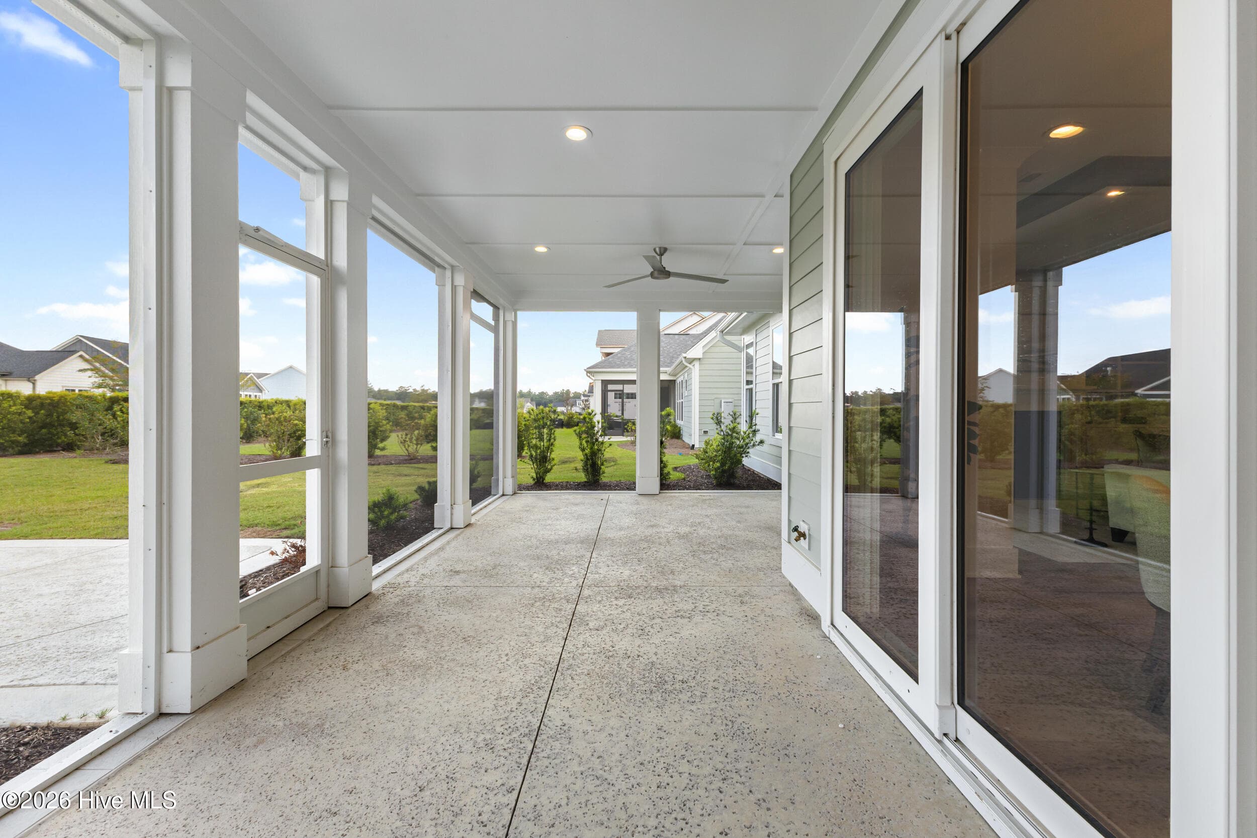 Single Family Residence at 4365 Fantail Drive, Leland, NC 28451, photo 3 of 5