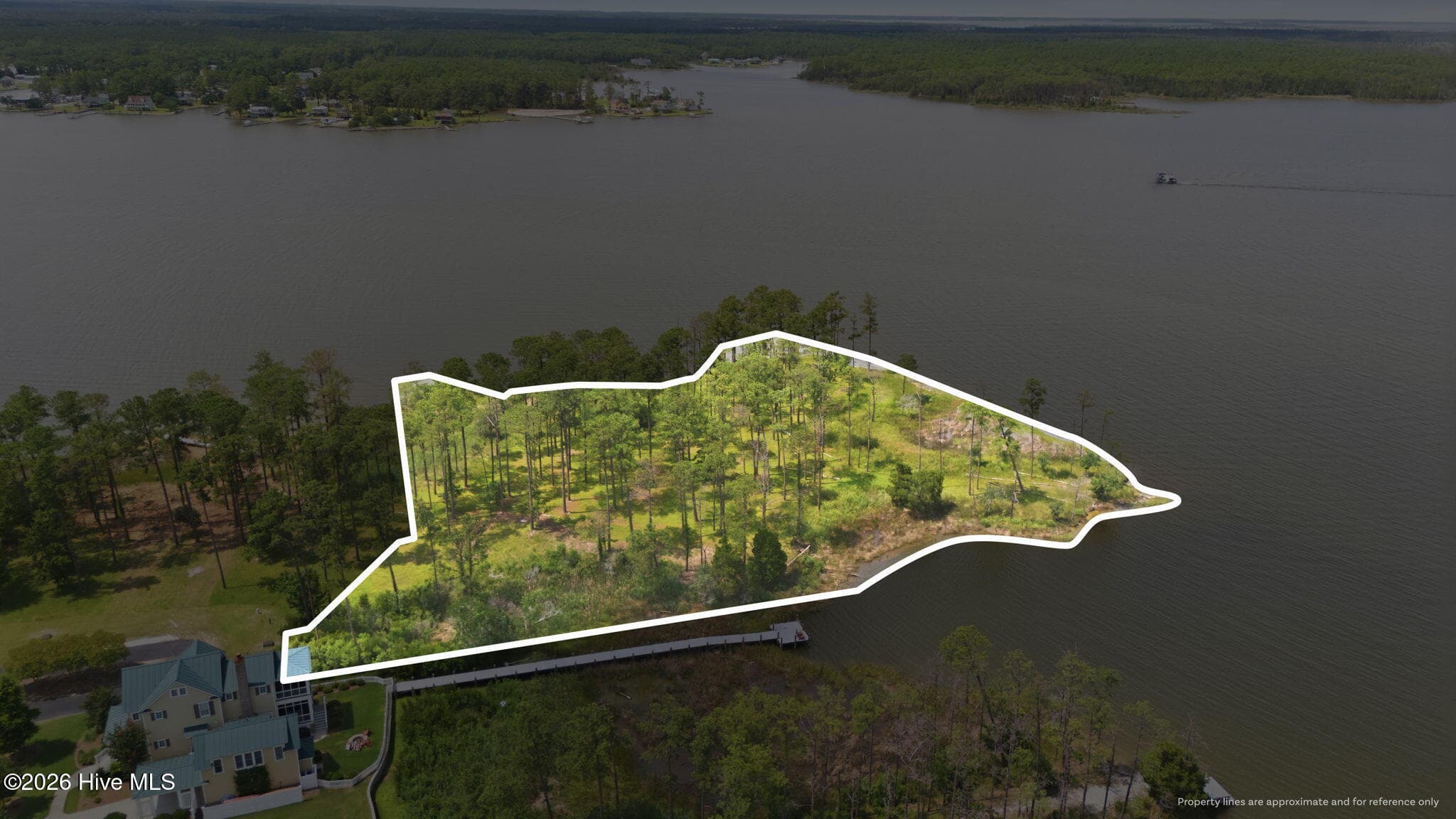 232 21 Oyster Point Road, Oriental, NC 28571
