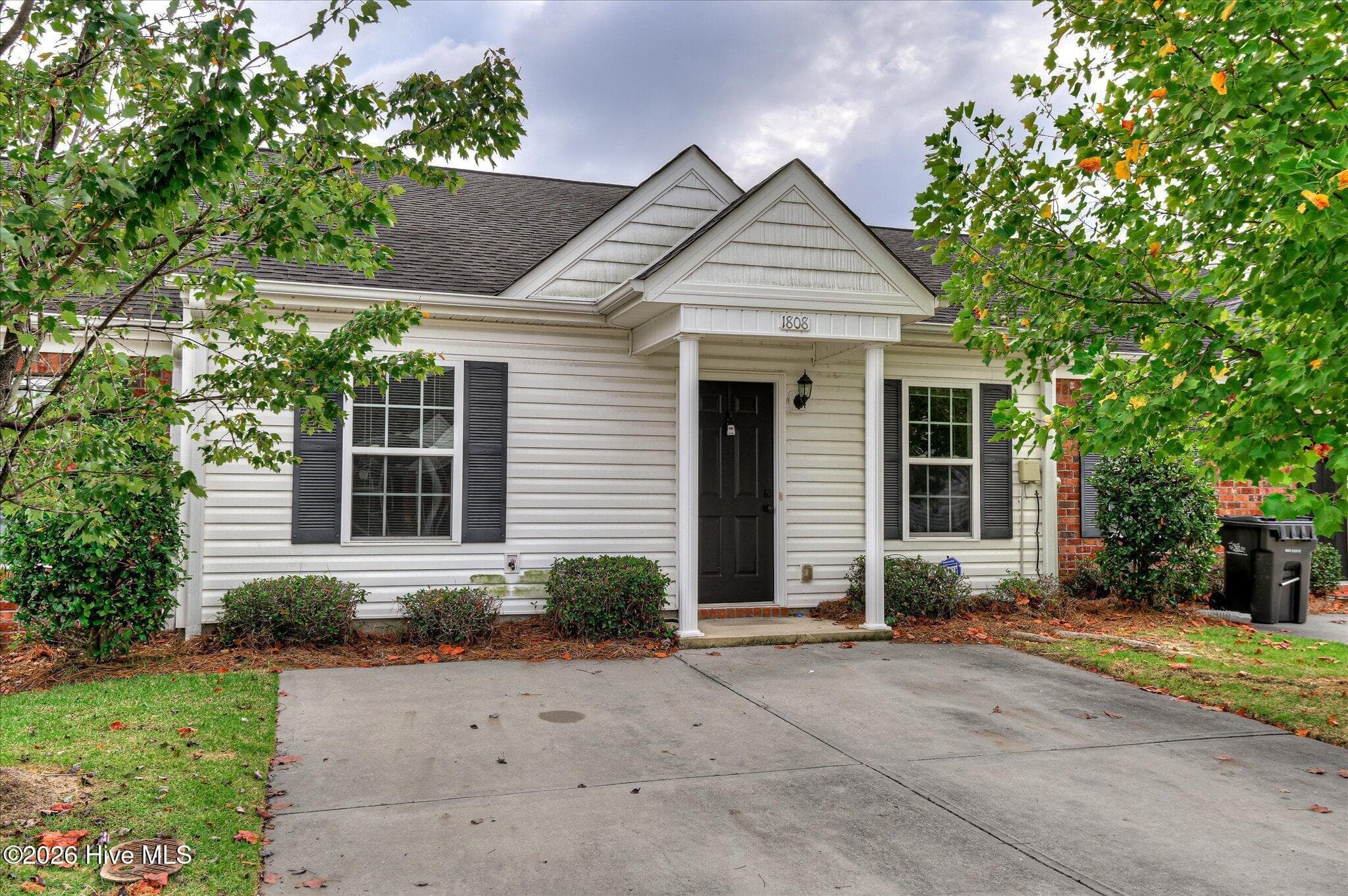 Townhouse at 1808 Lauren Lane, Augusta, GA 30909, photo 2 of 32