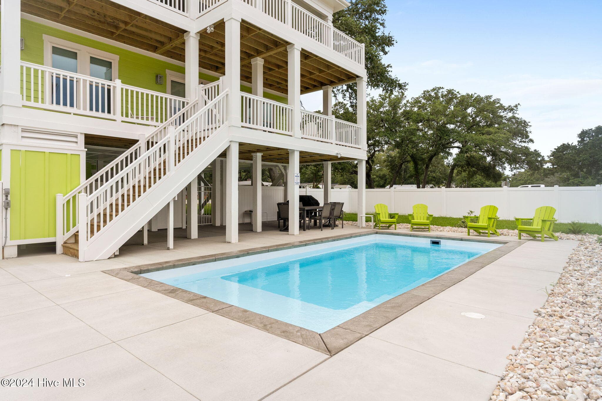 Single Family Residence at 96 SE 66th Street, Oak Island, NC 28465, photo 33 of 40