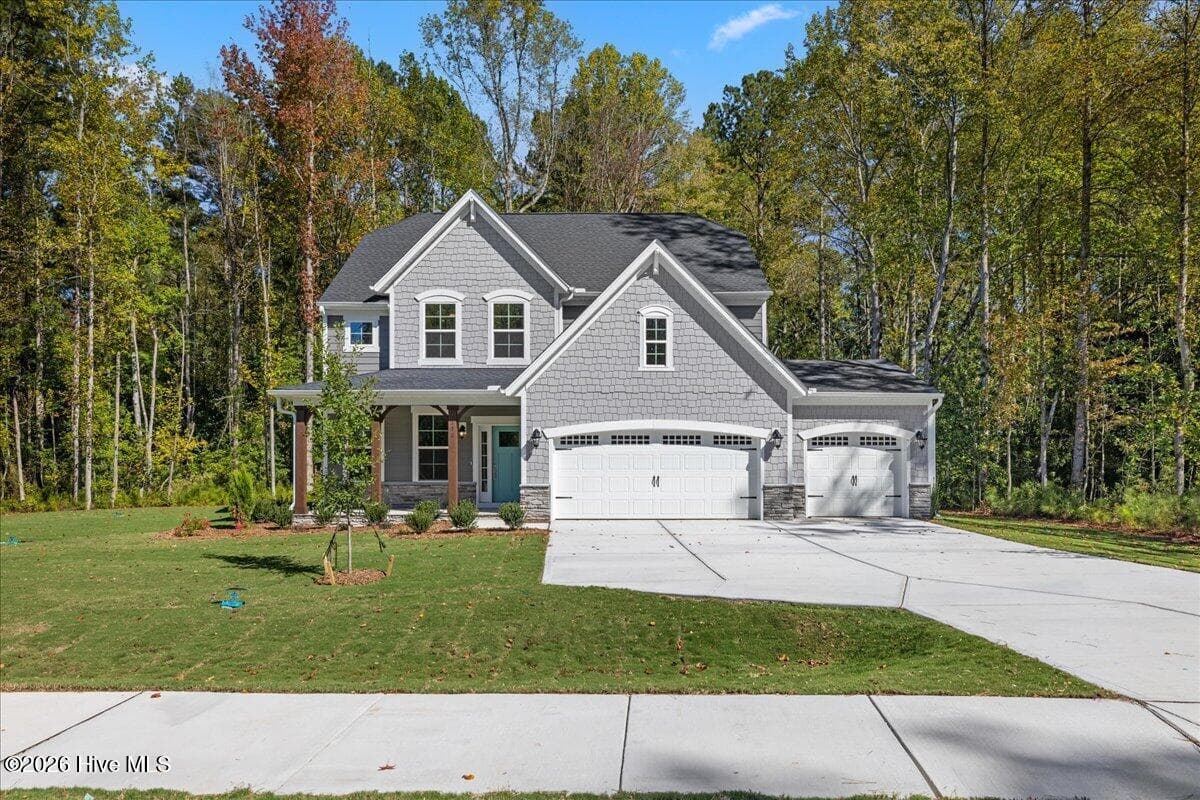Final Opportunity in Bethesda Forest! Move in Ready!! - 370 Glade Drive, Aberdeen, NC 28315