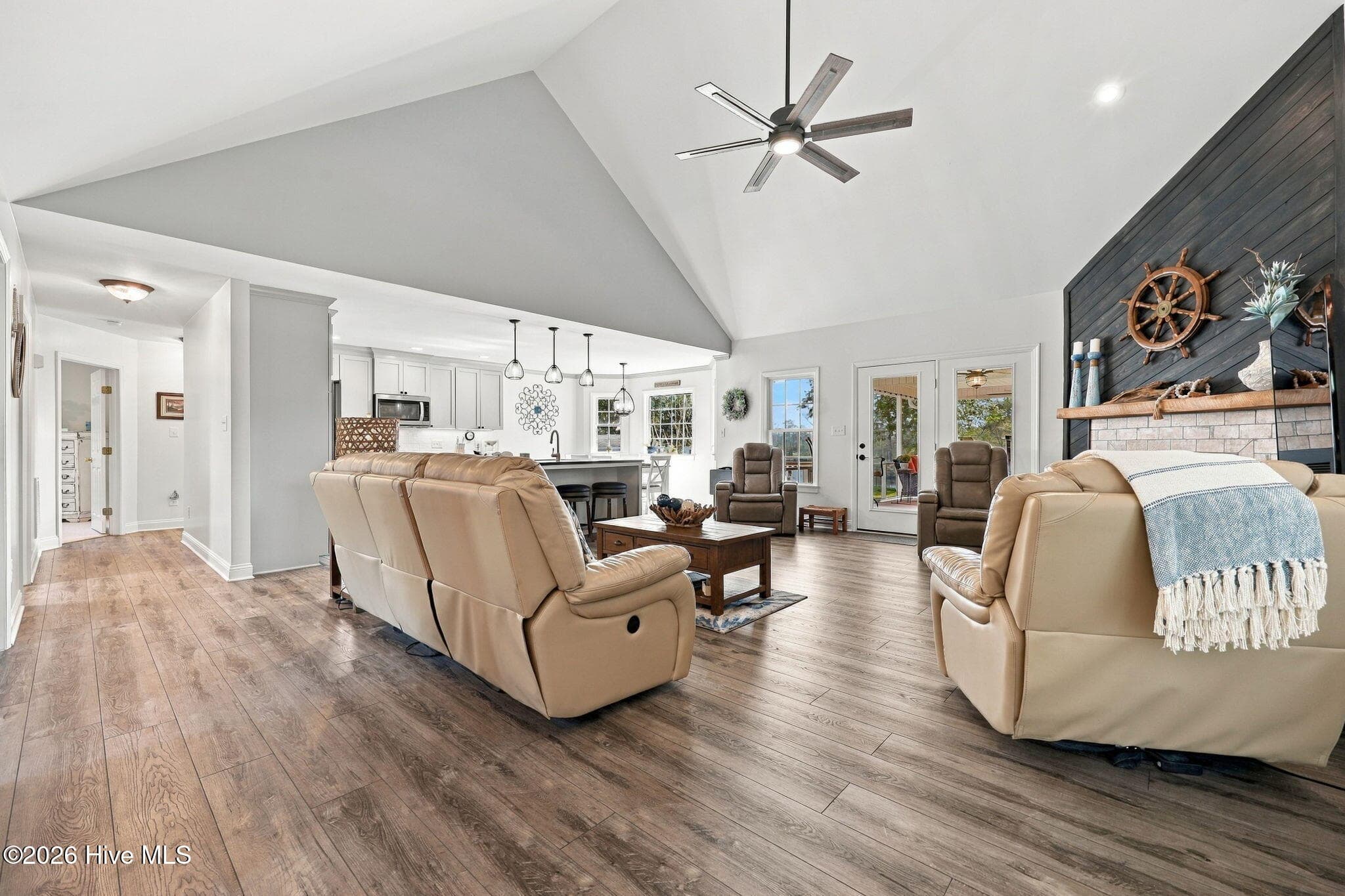 Single Family Residence at 106 Arbor Drive, Washington, NC 27889, photo 14 of 48