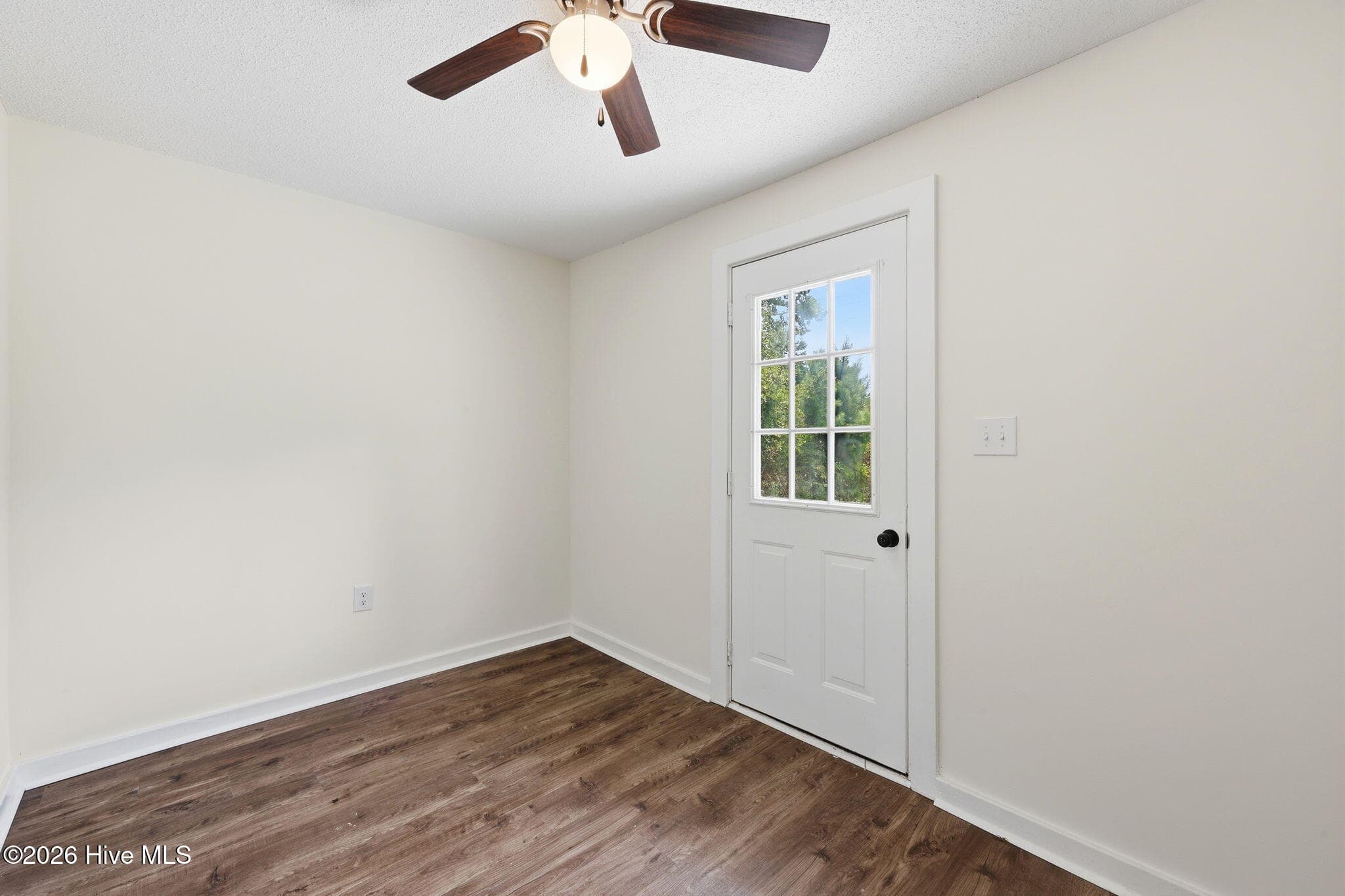 Single Family Residence at 325 Miller Boulevard, Havelock, NC 28532, photo 13 of 40