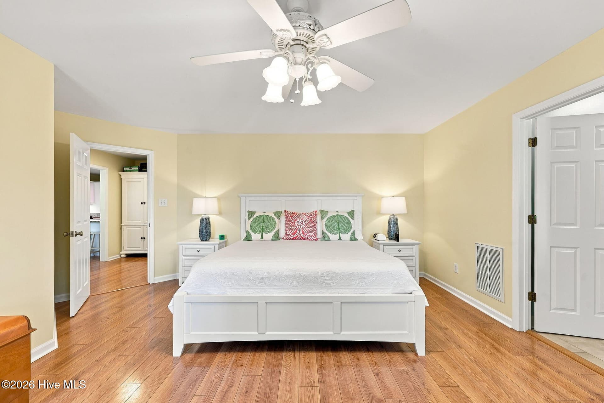1611 Sanderling Drive, Morehead City, NC 28557