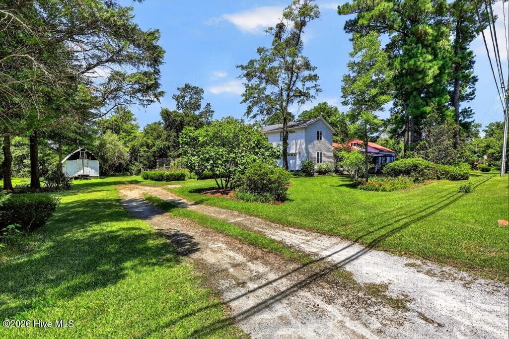 Single Family Residence at 1465 B Street, New Bern, NC 28560, photo 24 of 36