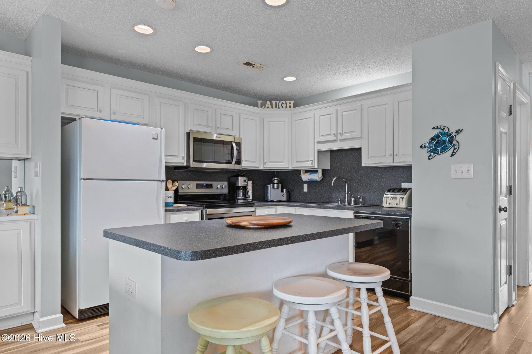 Kitchen - 2506 Ocean Drive A2, Emerald Isle, NC 28594