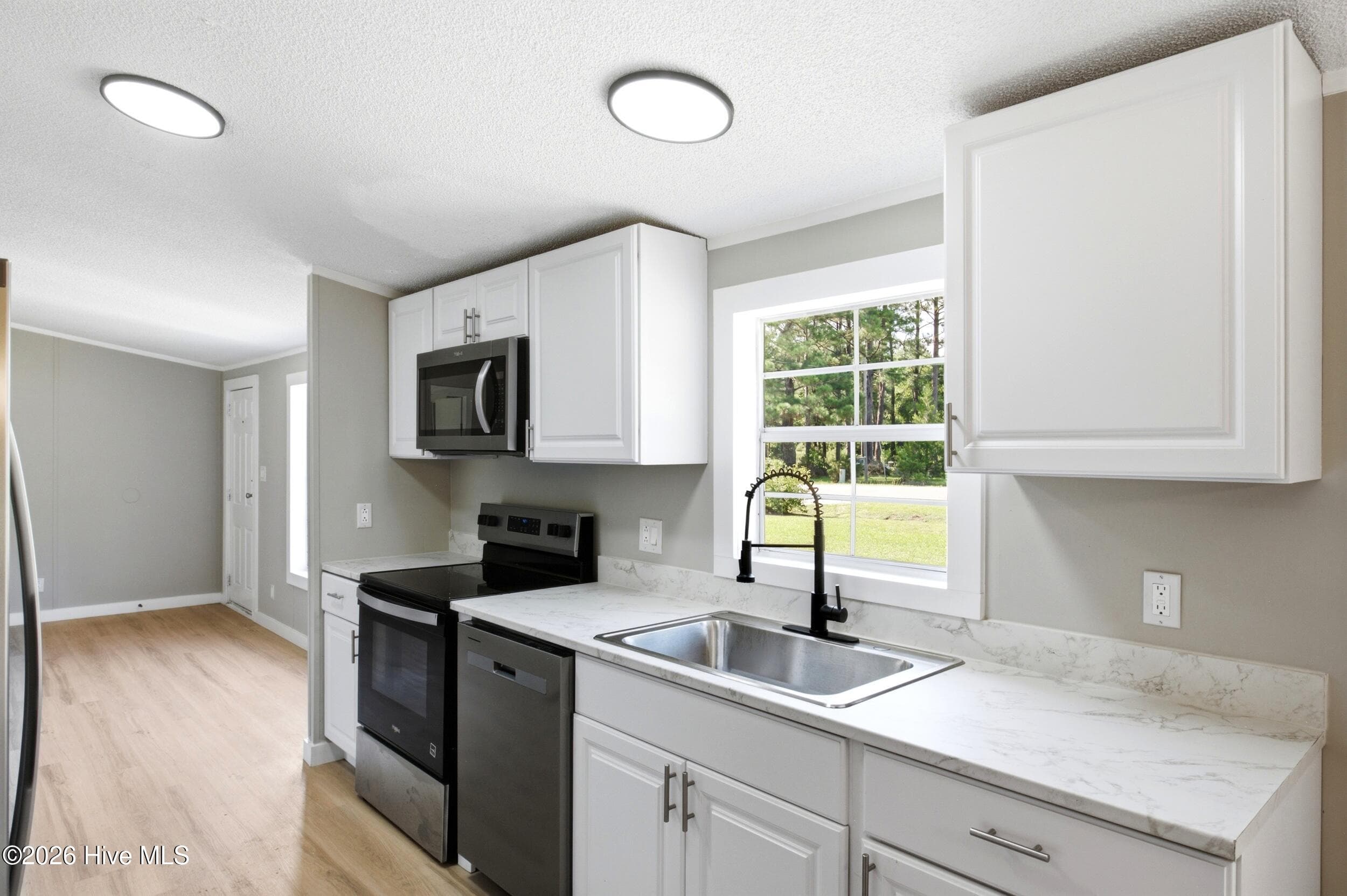 Manufactured Home at 171 Big Four Road, Currie, NC 28435, photo 12 of 53
