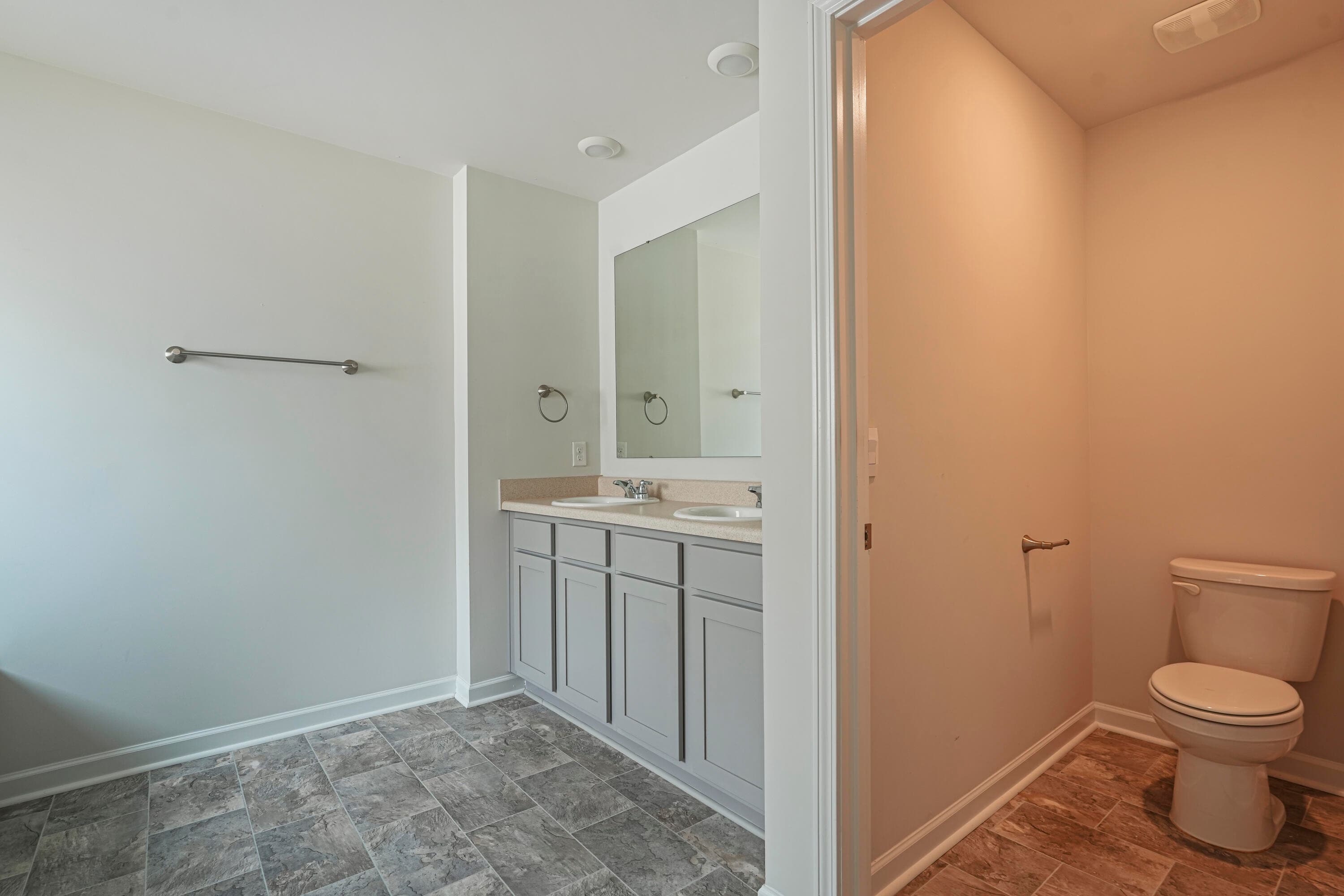 Single Family Residence at 5091 Captain Drive, Grovetown, GA 30813, photo 17 of 50