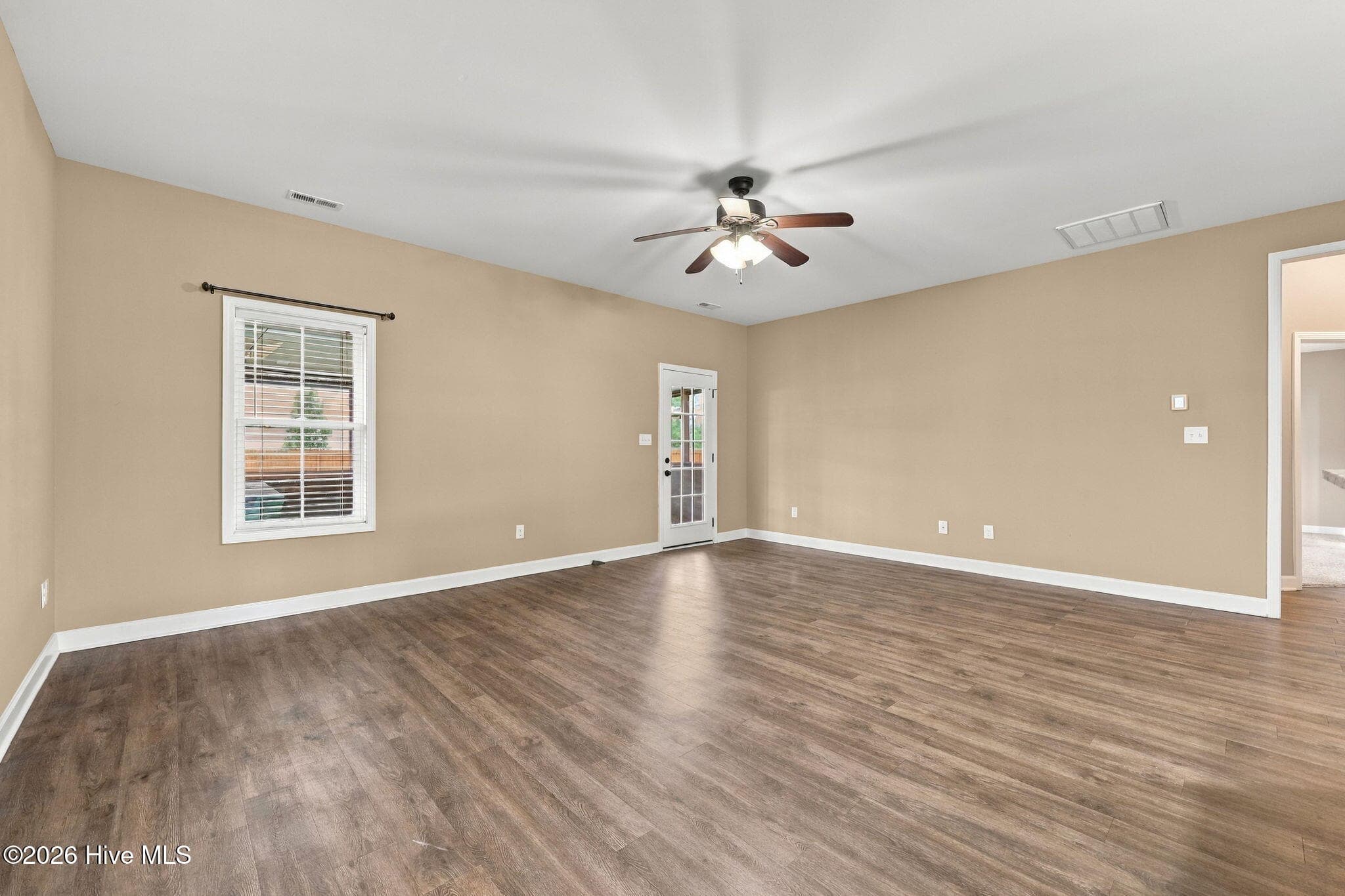 Single Family Residence at 402 Kinroff Drive, Hubert, NC 28539, photo 20 of 56