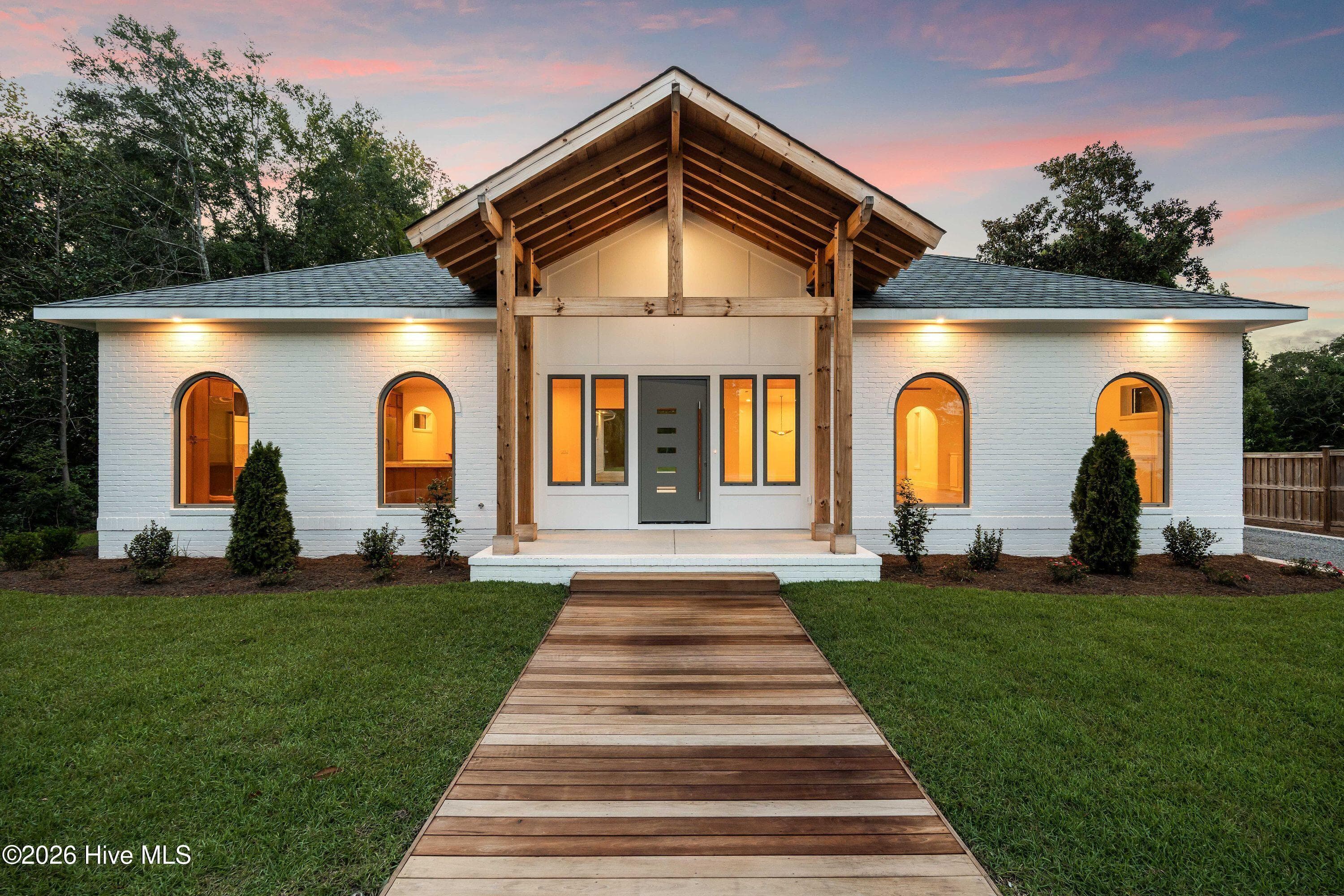 Single Family Residence at 1904 Middle Sound Loop Road, Wilmington, NC 28411, photo 3 of 102