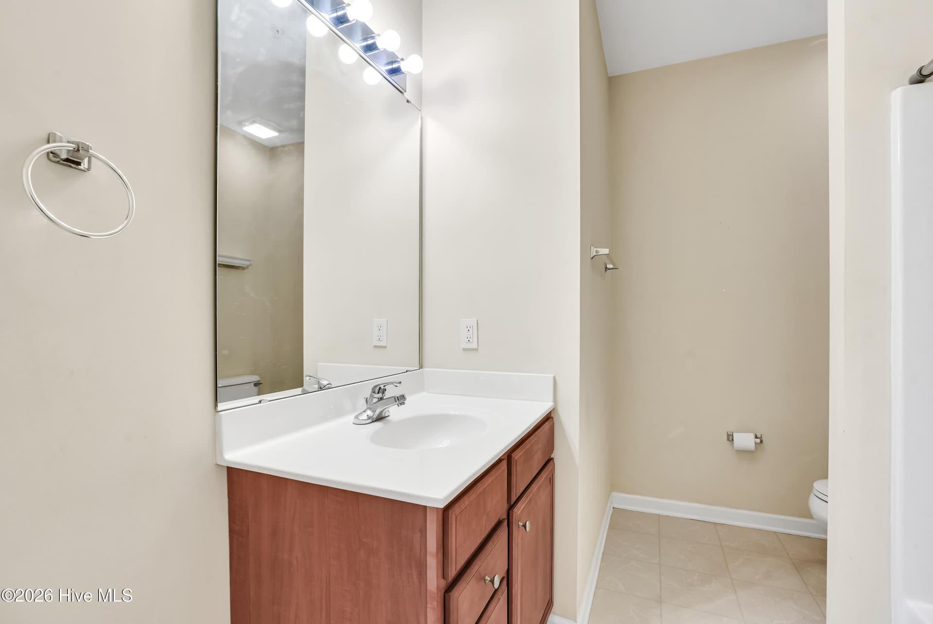 Condominium at 3907 River Front Place Unit 202, Wilmington, NC 28412, photo 13 of 32