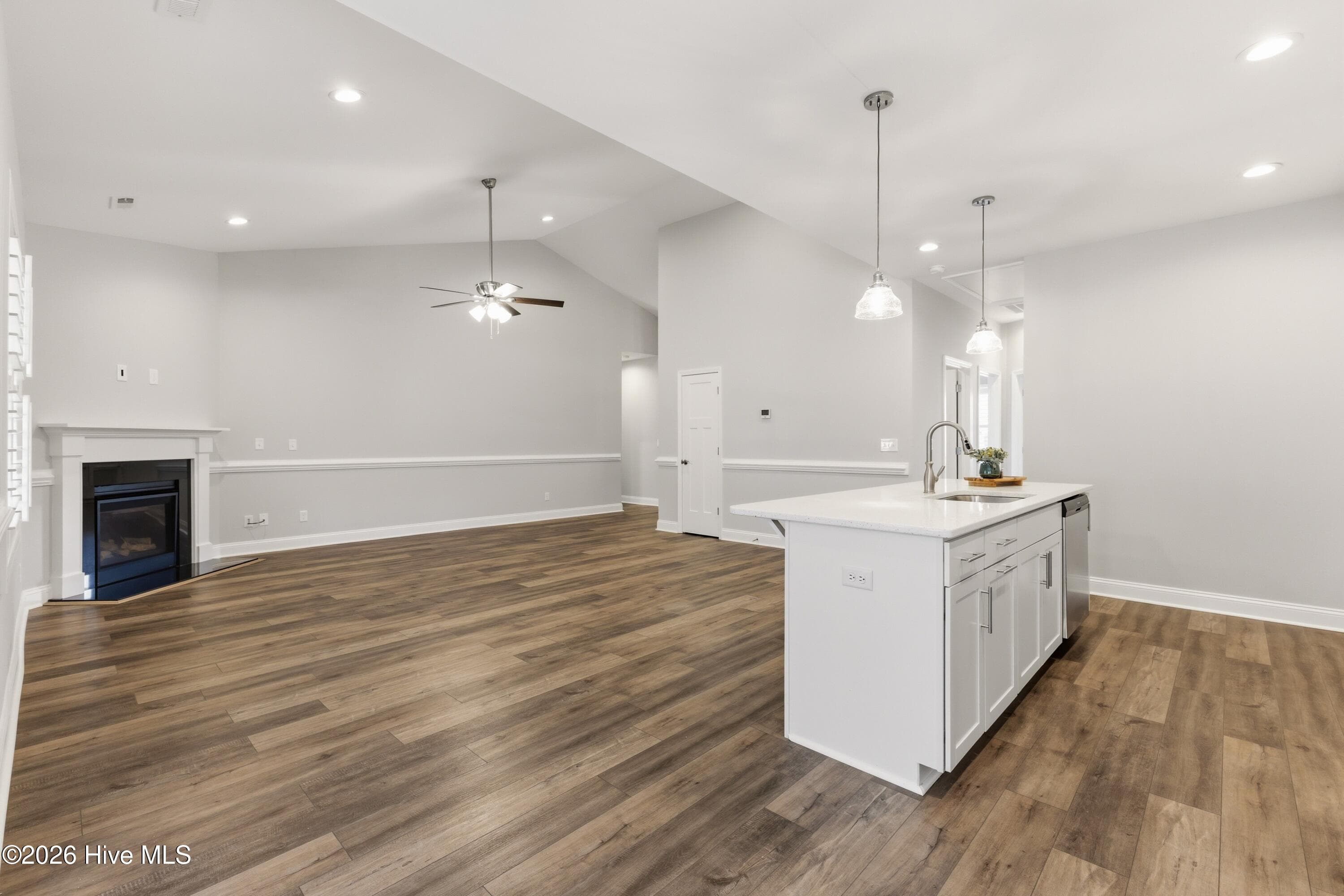 Single Family Residence at 4229 Saltworks Lane, Castle Hayne, NC 28429, photo 2 of 3