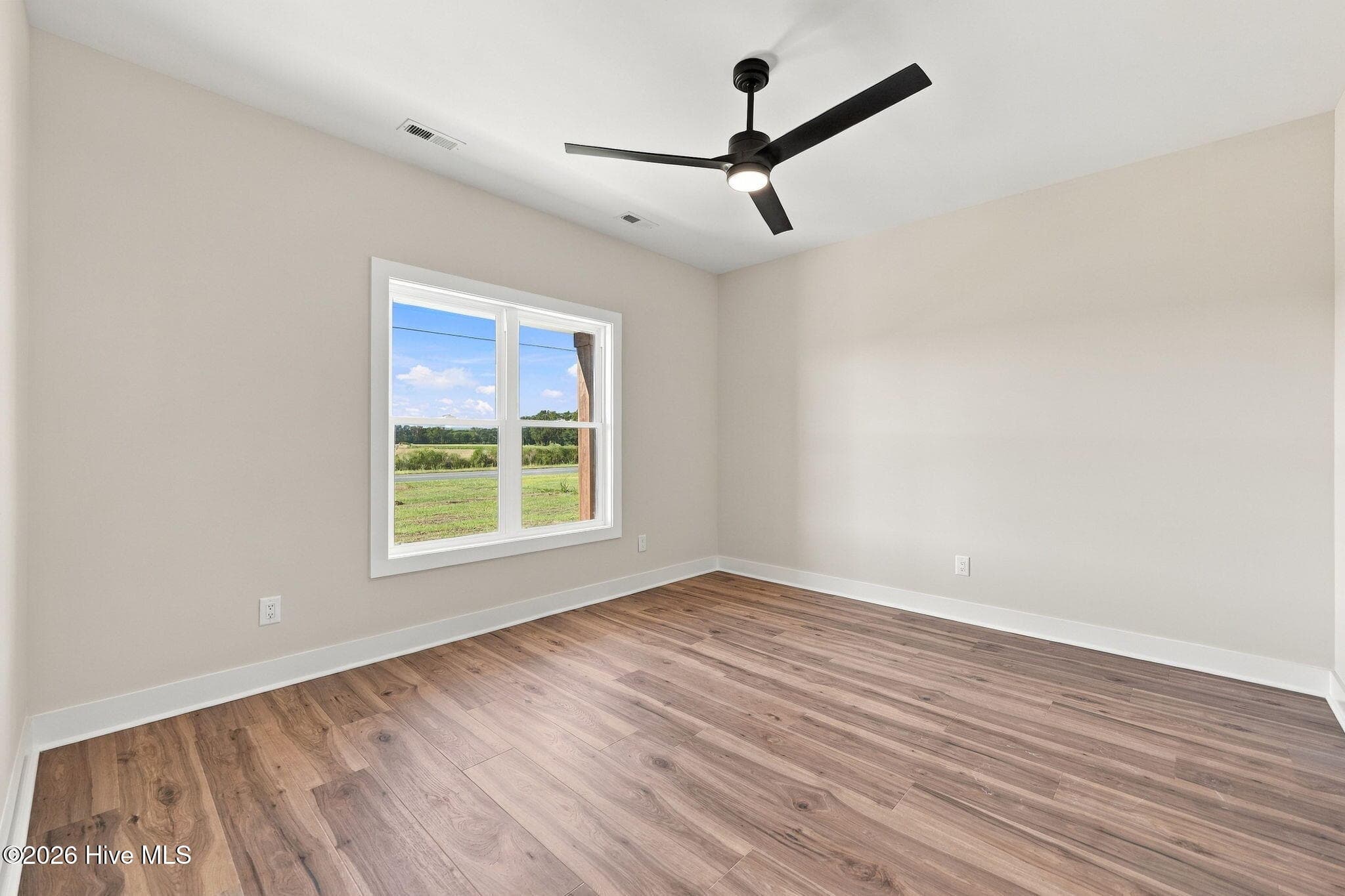Single Family Residence at 3502 Alberta Way, Ayden, NC 28513, photo 7 of 49